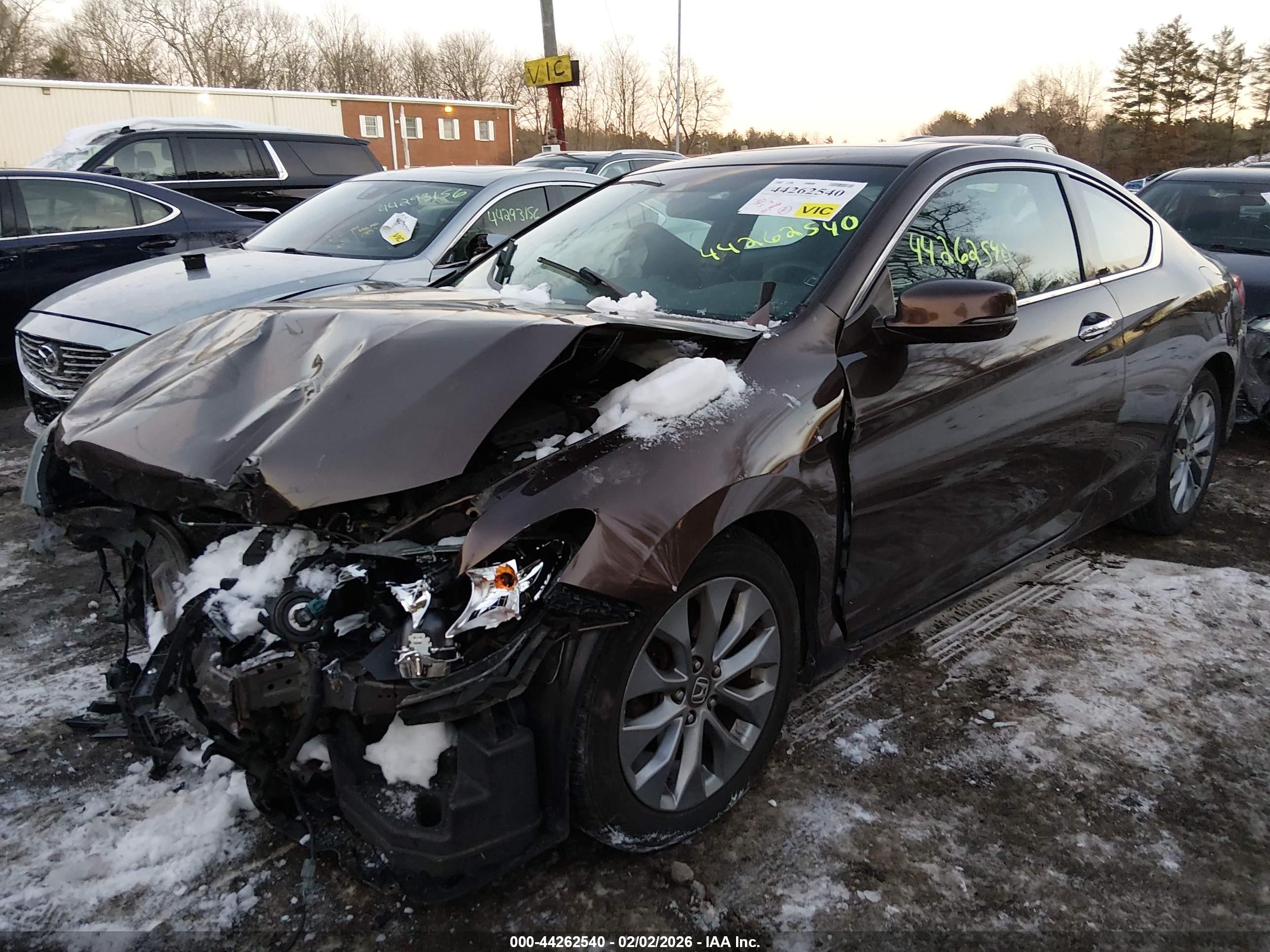 HONDA ACCORD image 2
