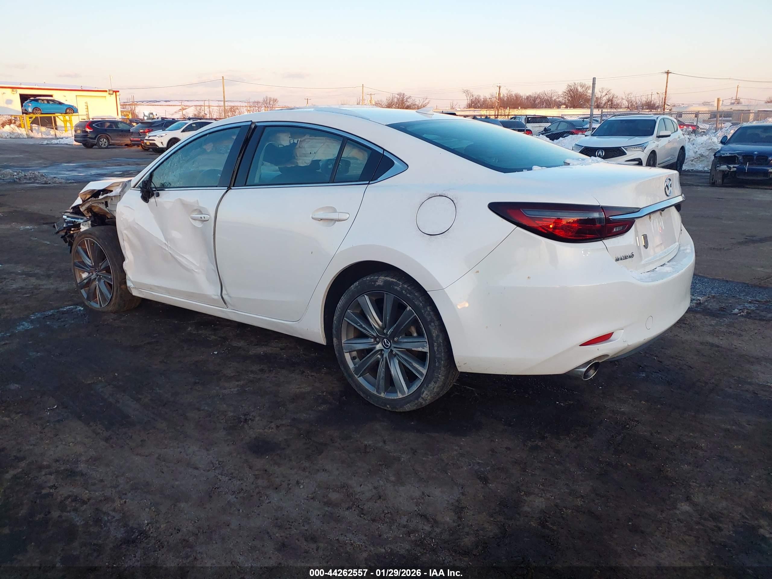 MAZDA MAZDA6 image 3