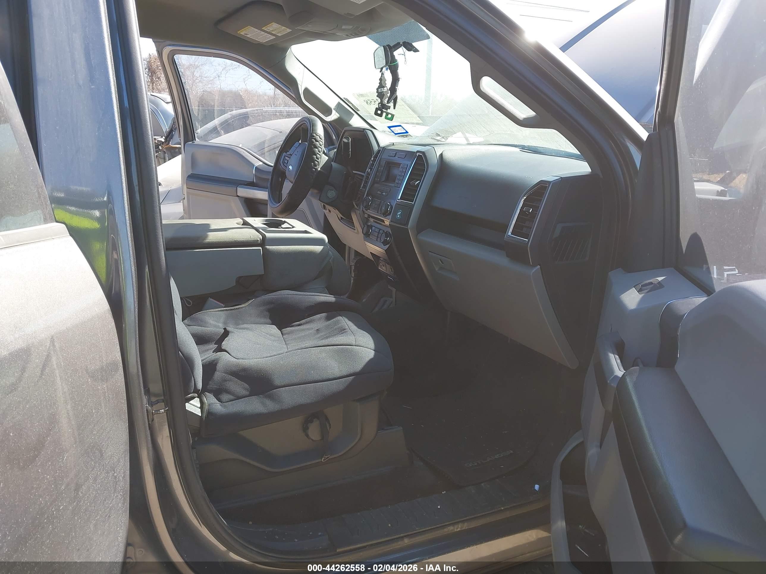 FORD F-150 image 5