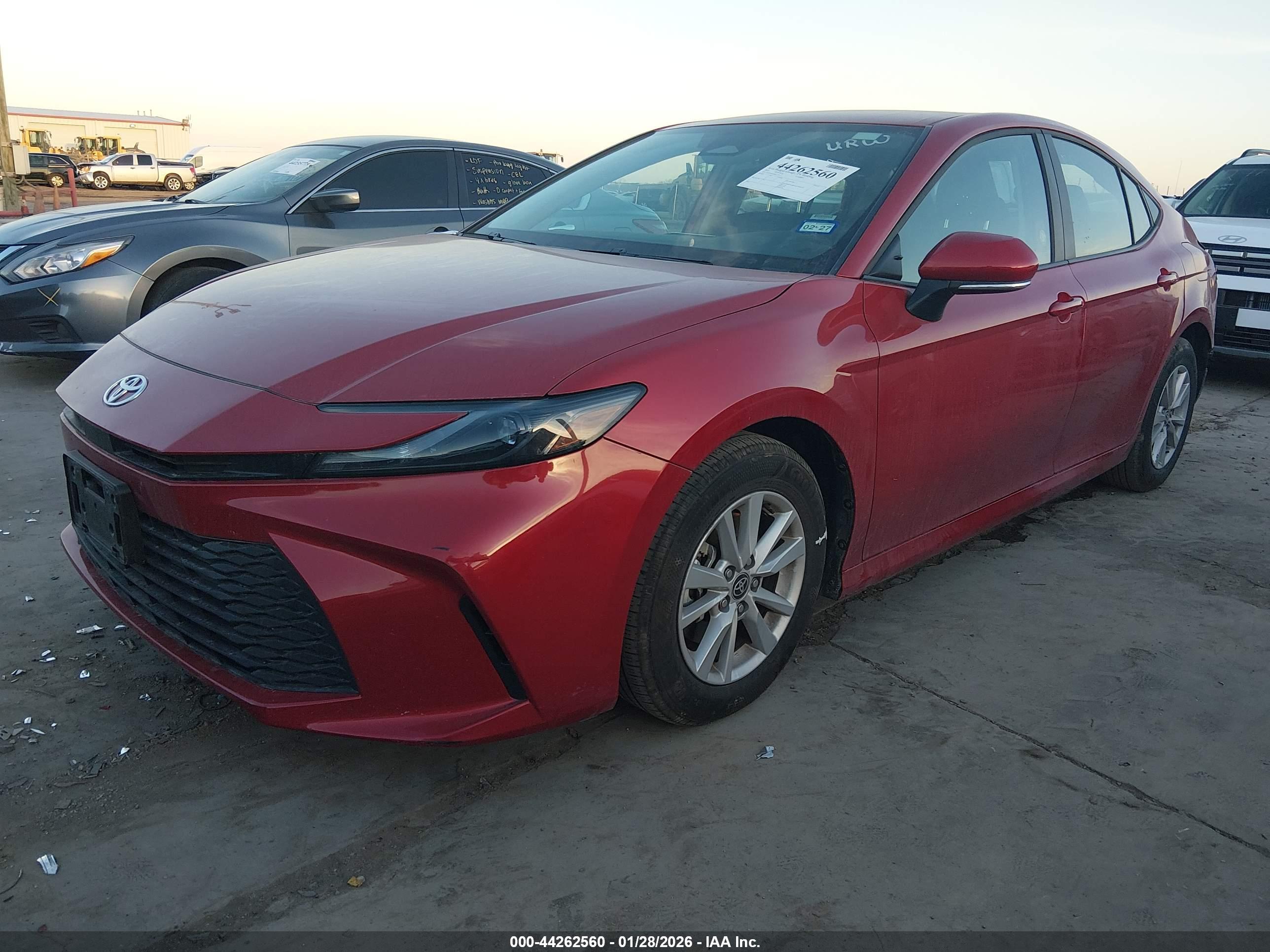 TOYOTA CAMRY image 2