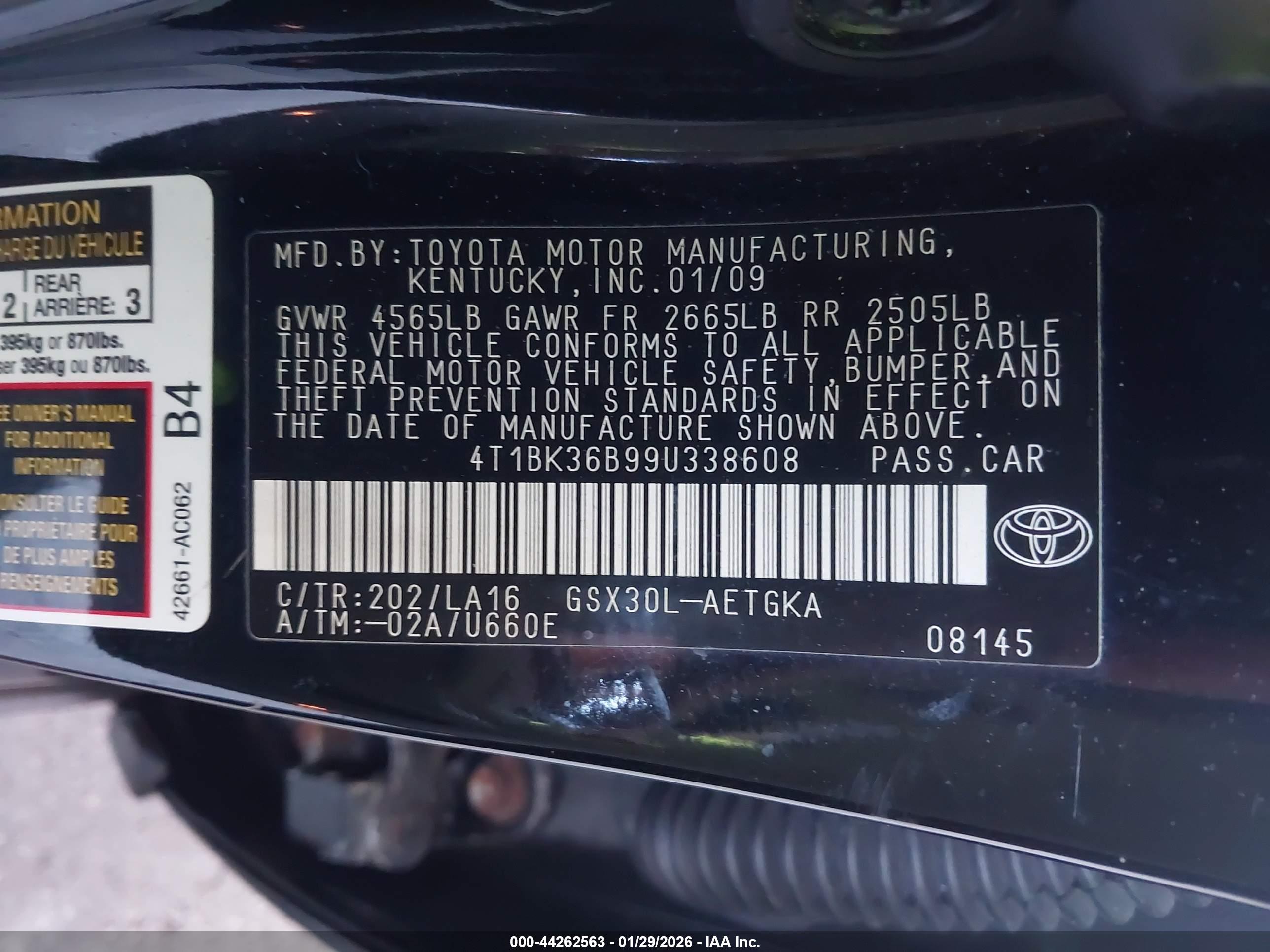 TOYOTA AVALON image 9