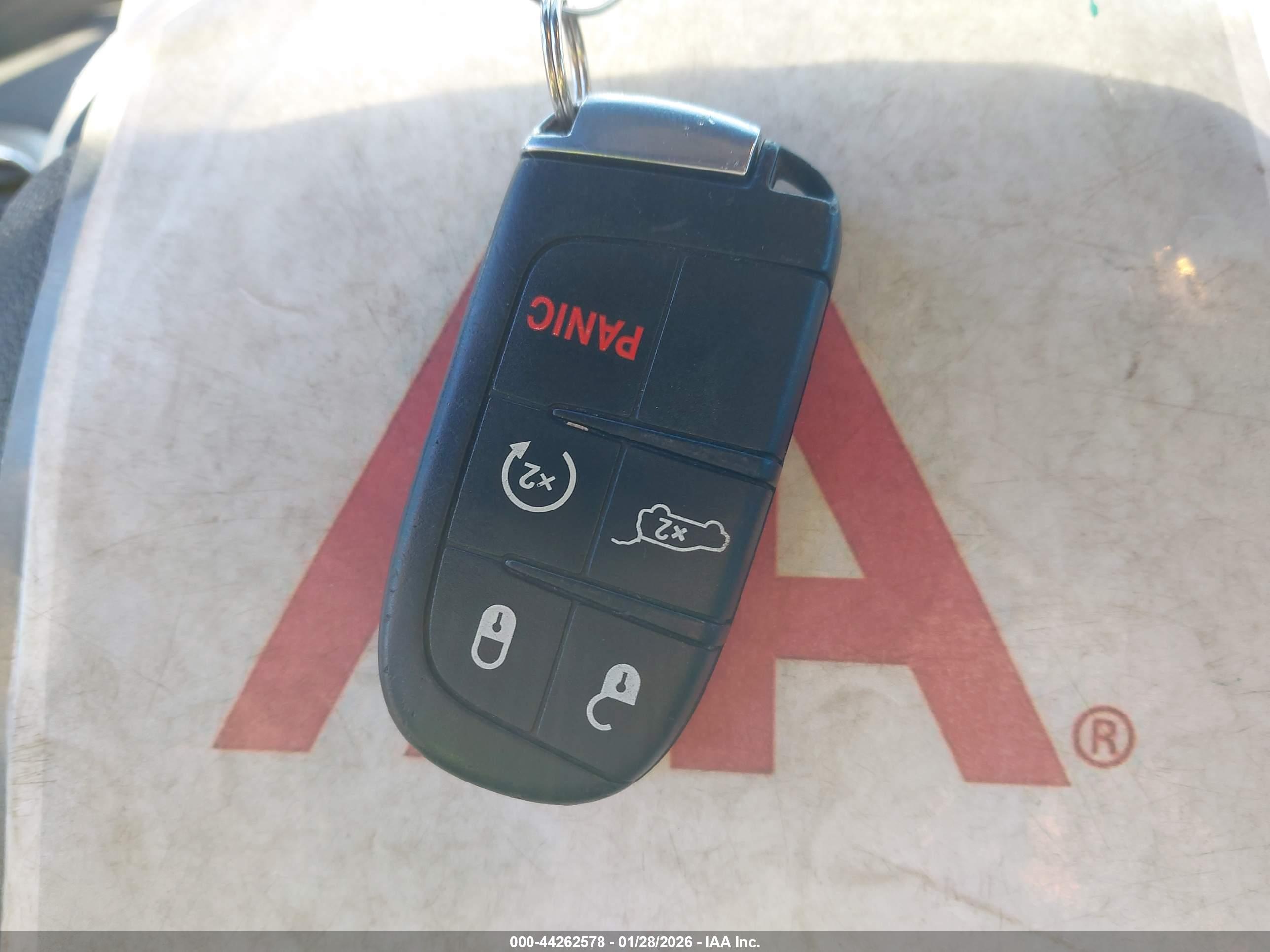 JEEP GRAND image 11