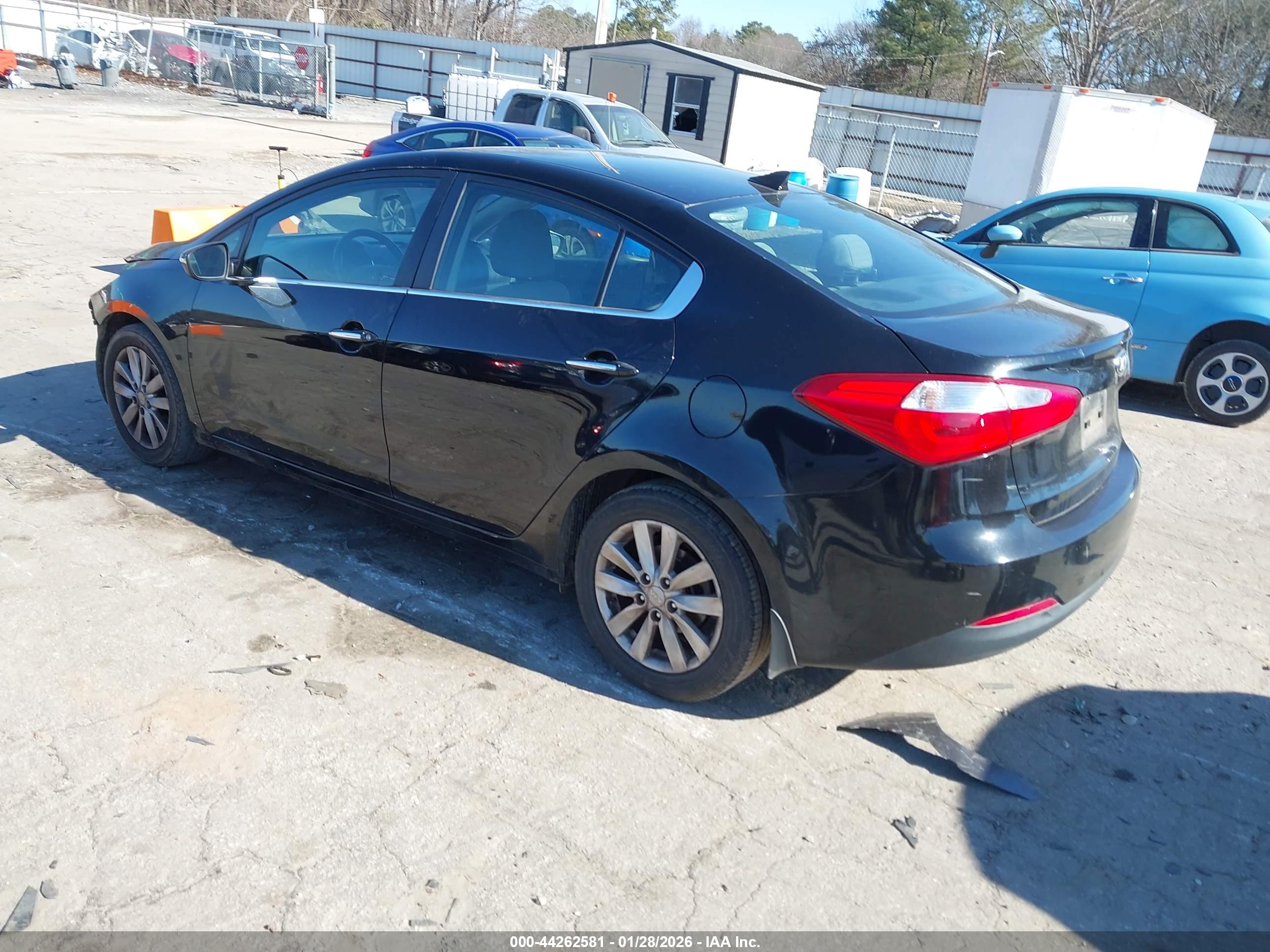 KIA FORTE image 3