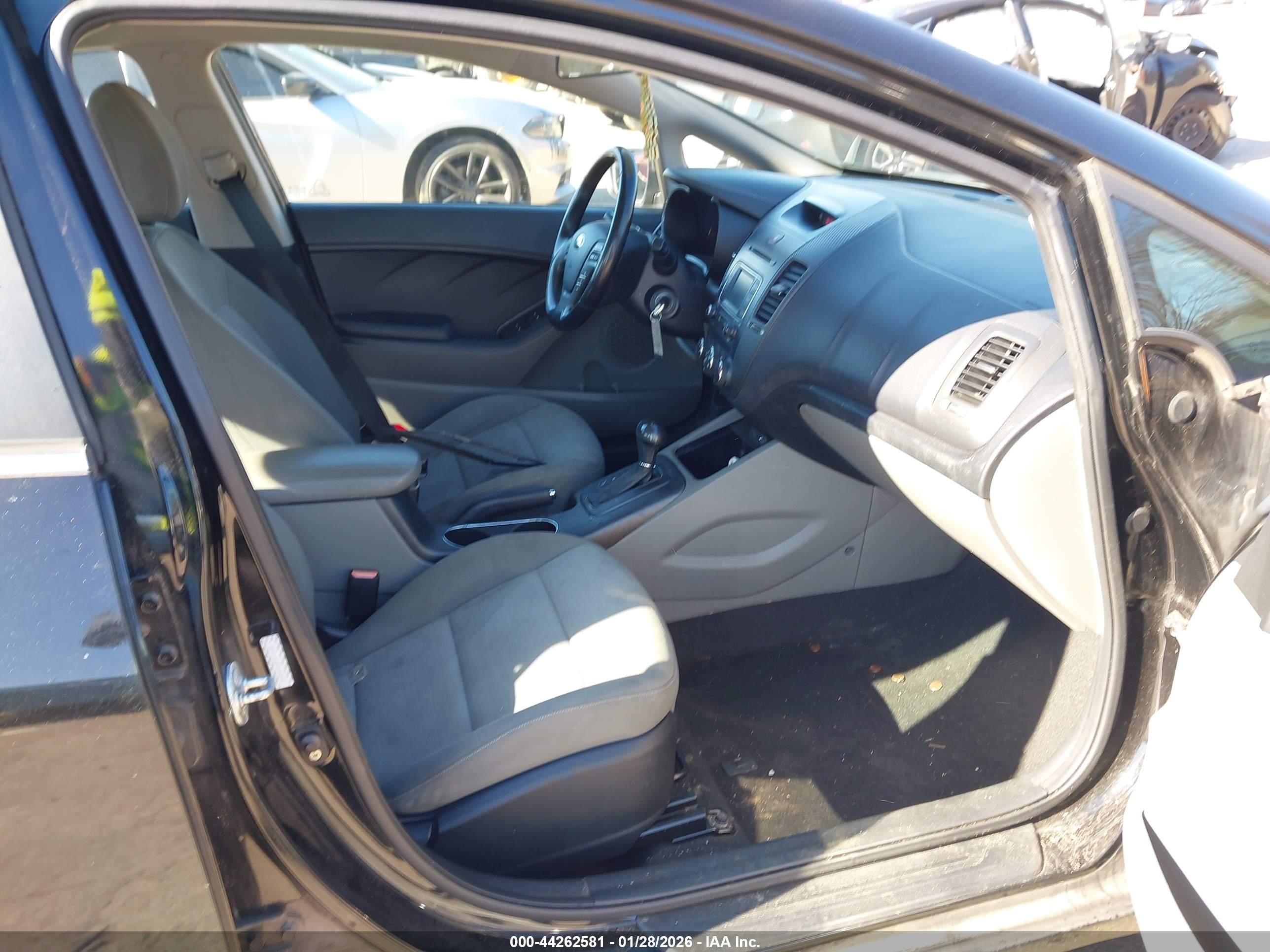 KIA FORTE image 5