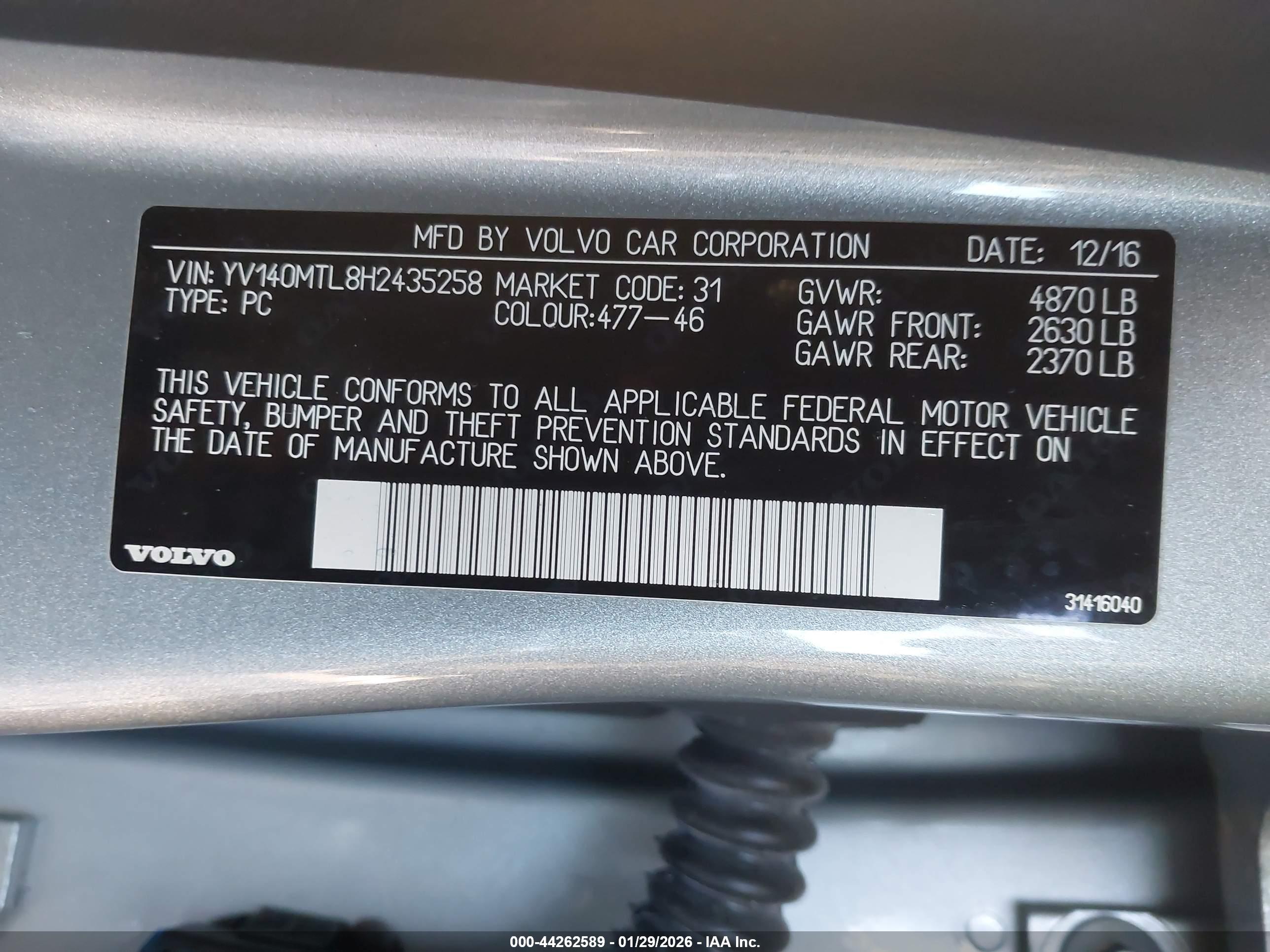 VOLVO S60 image 9
