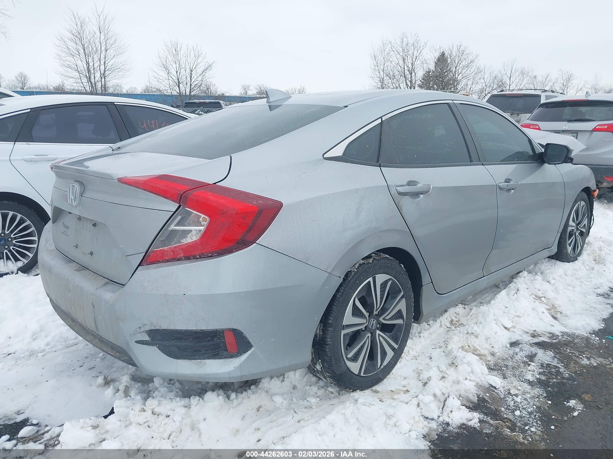 HONDA CIVIC image 4