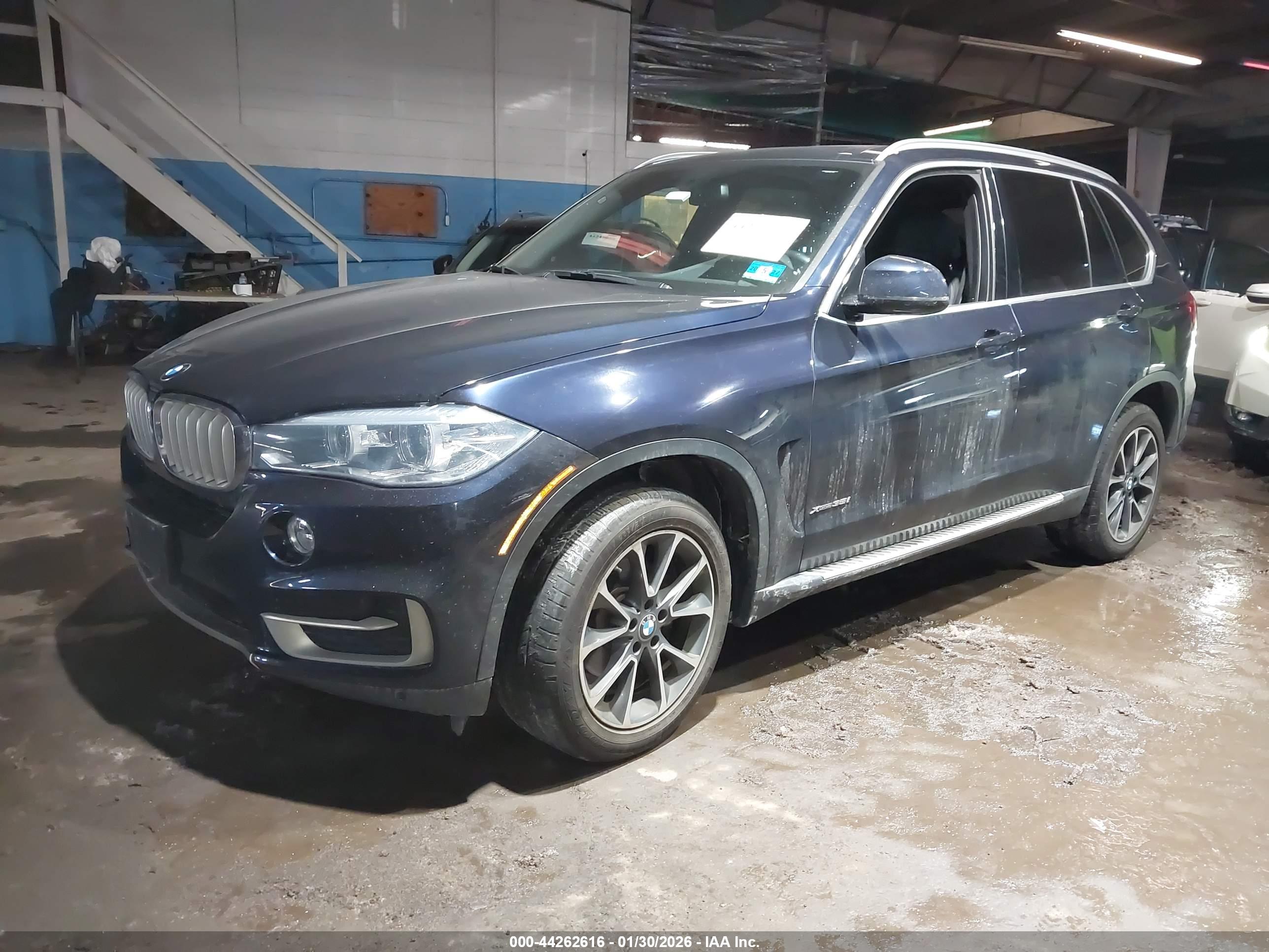 BMW X5 image 2
