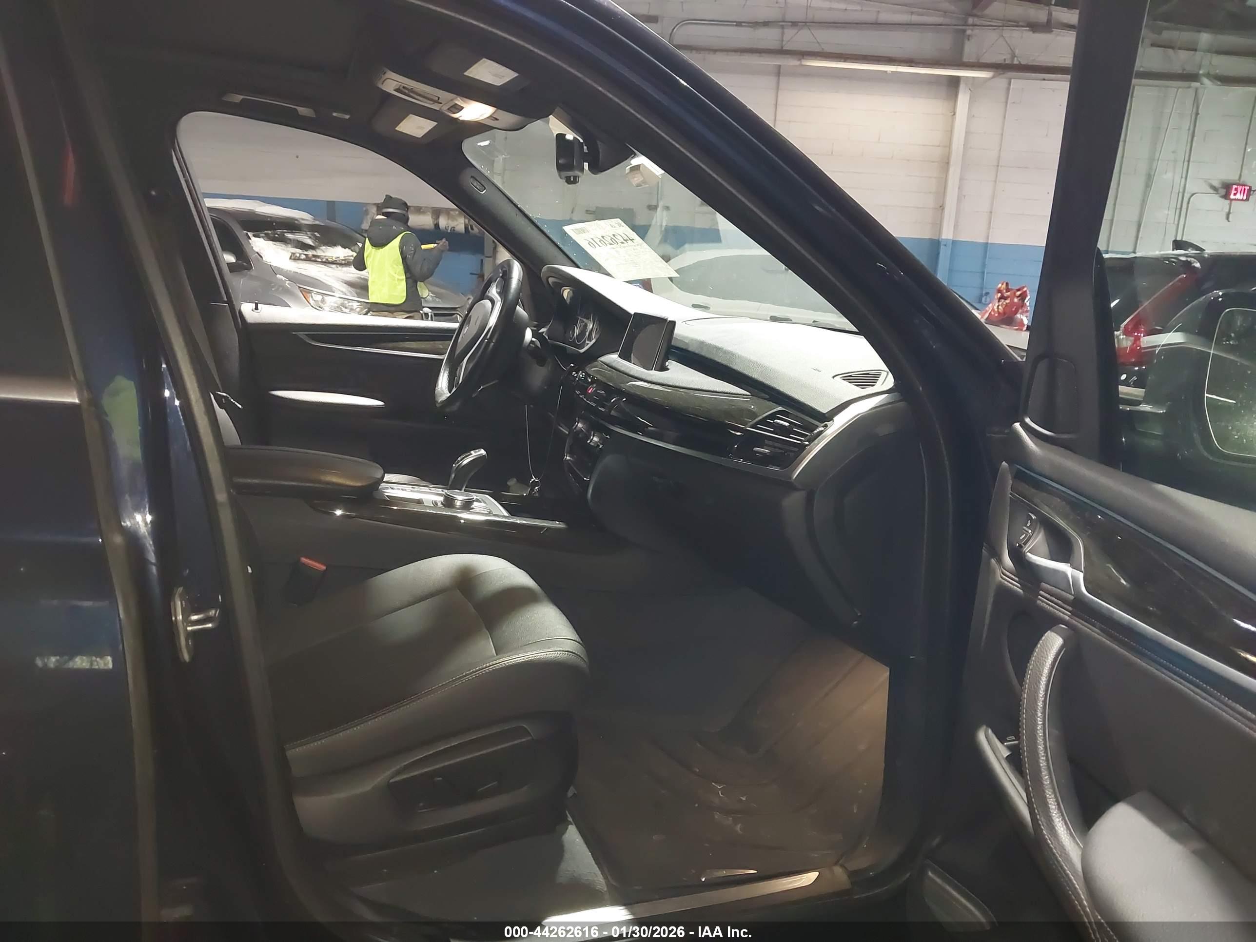 BMW X5 image 5
