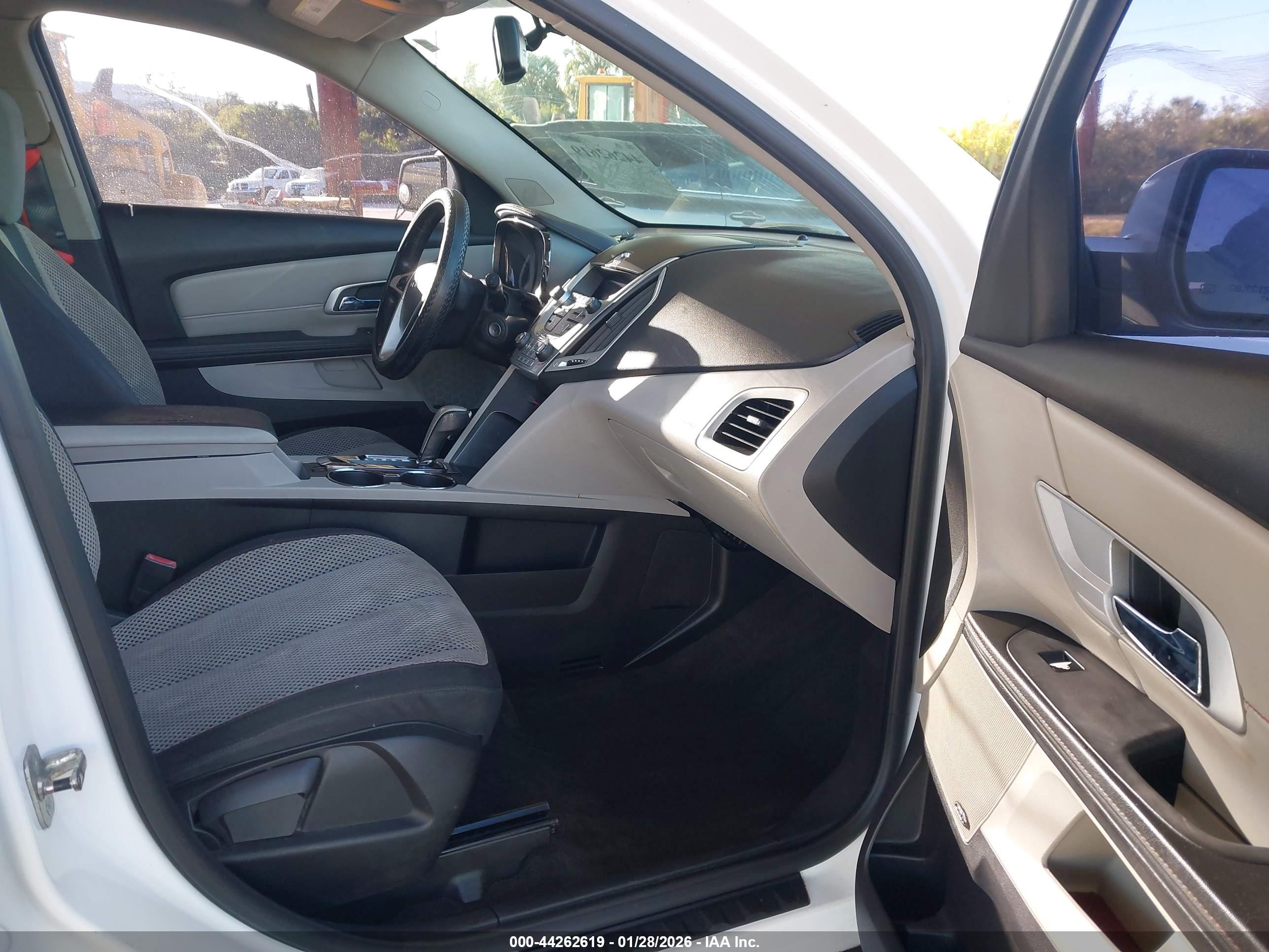 GMC TERRAIN image 5