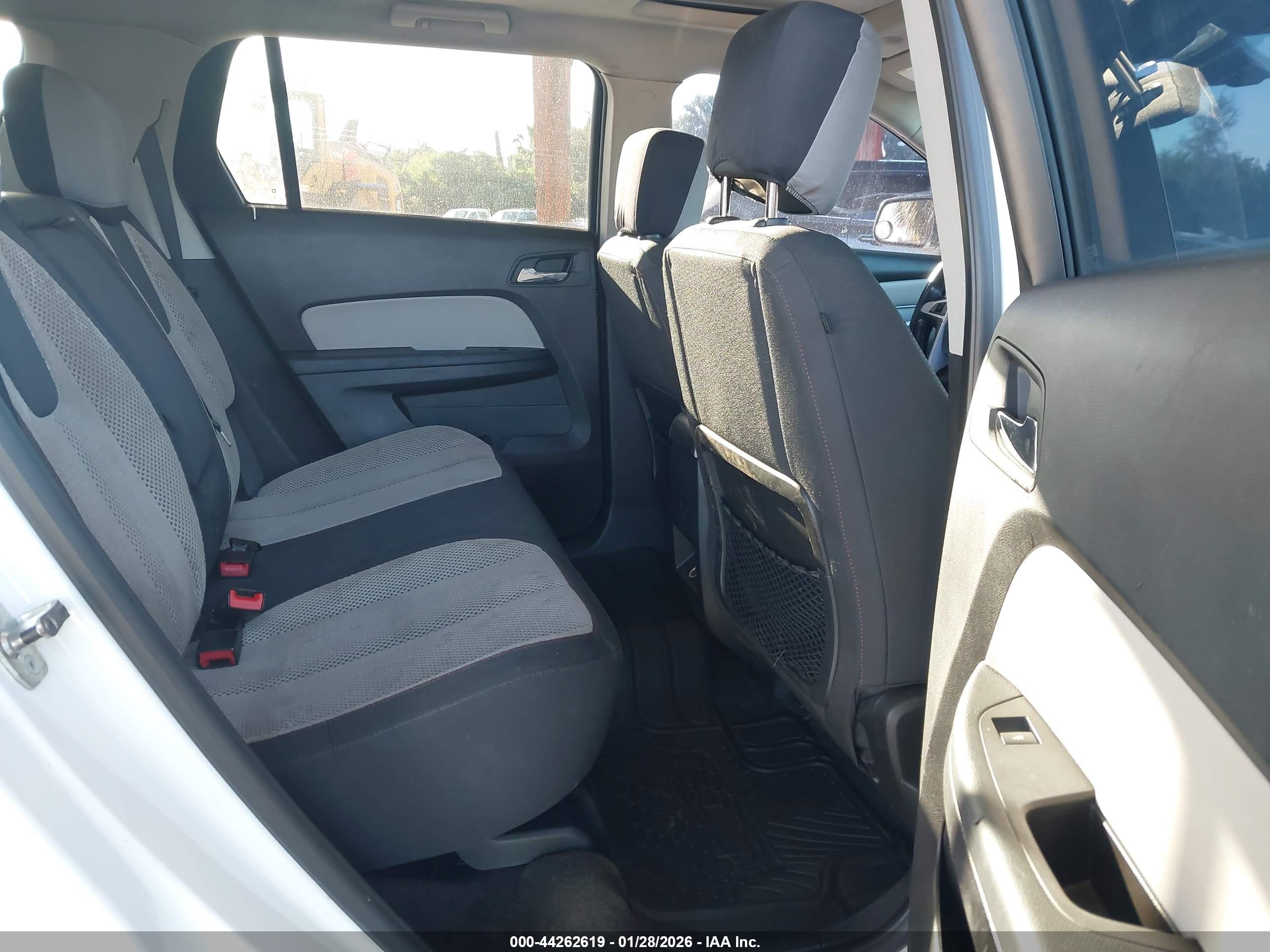 GMC TERRAIN image 8