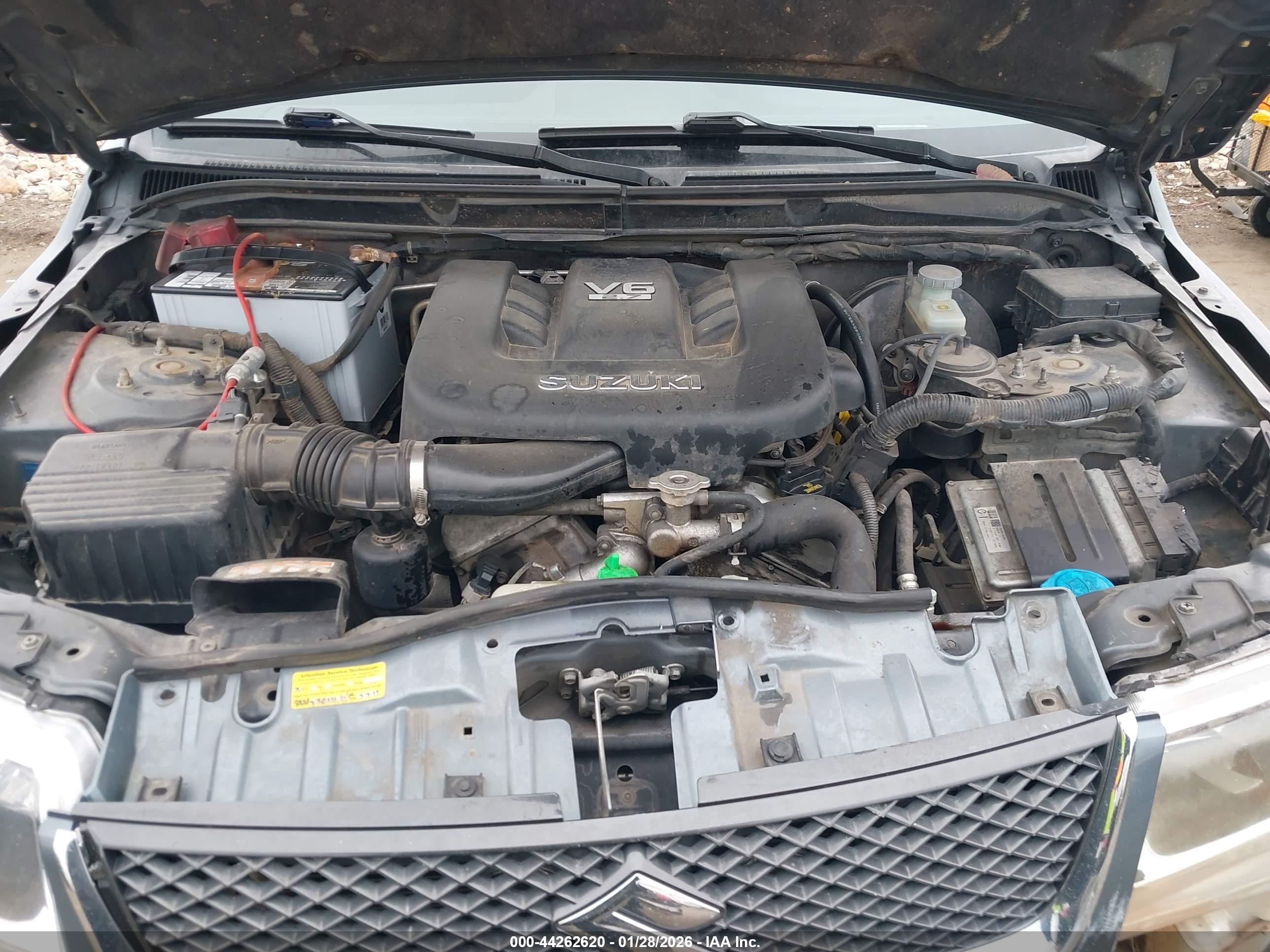 SUZUKI GRAND image 10