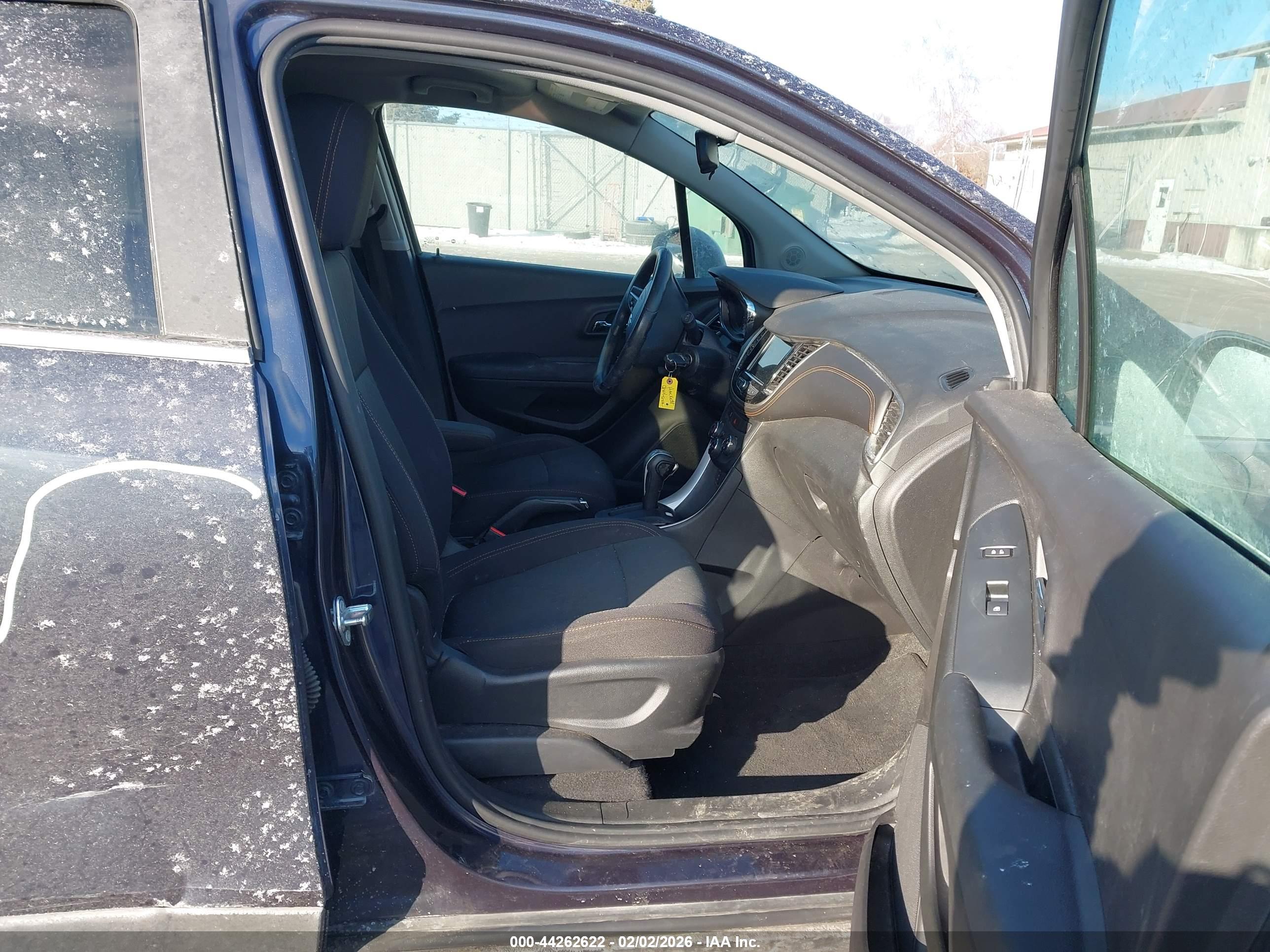 CHEVROLET TRAX image 5