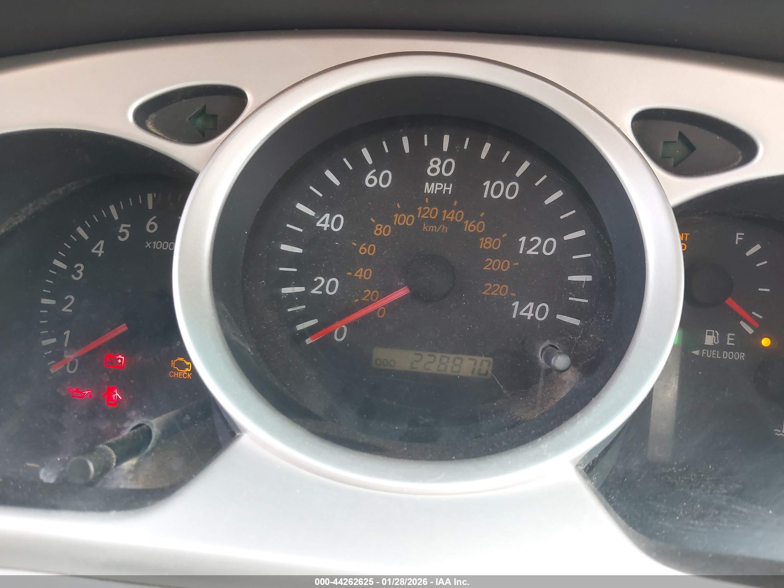 TOYOTA HIGHLANDER image 7