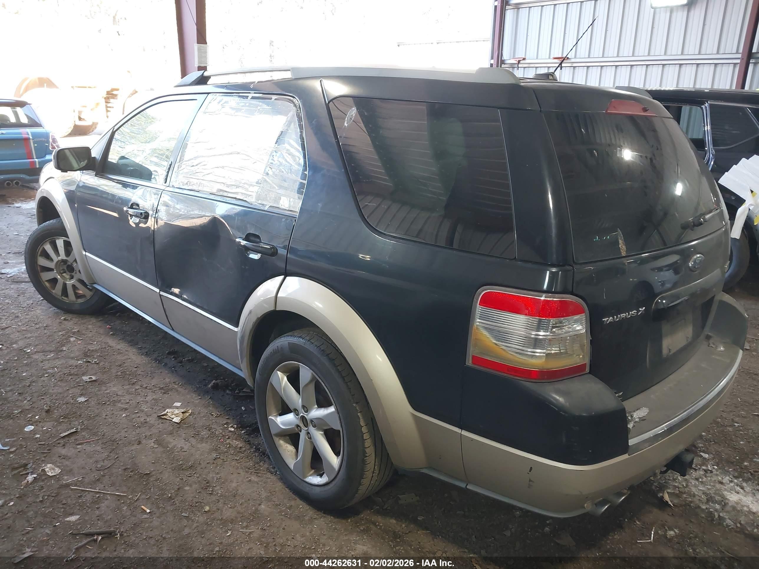 FORD TAURUS image 3