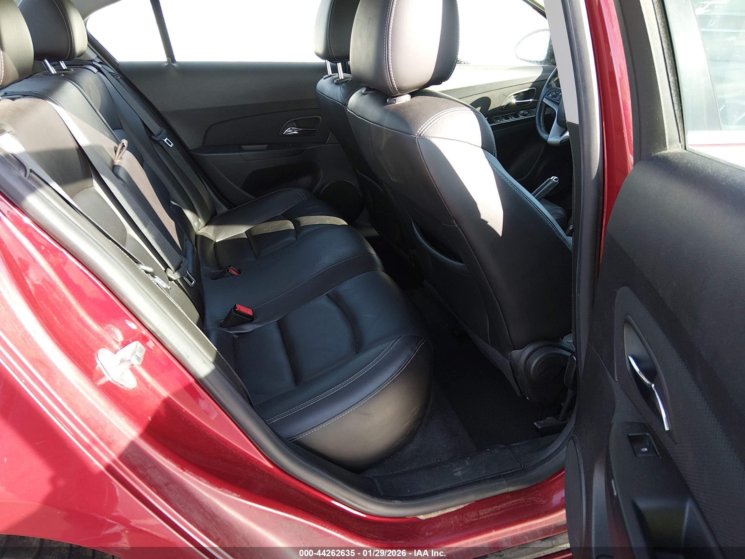 CHEVROLET CRUZE image 8
