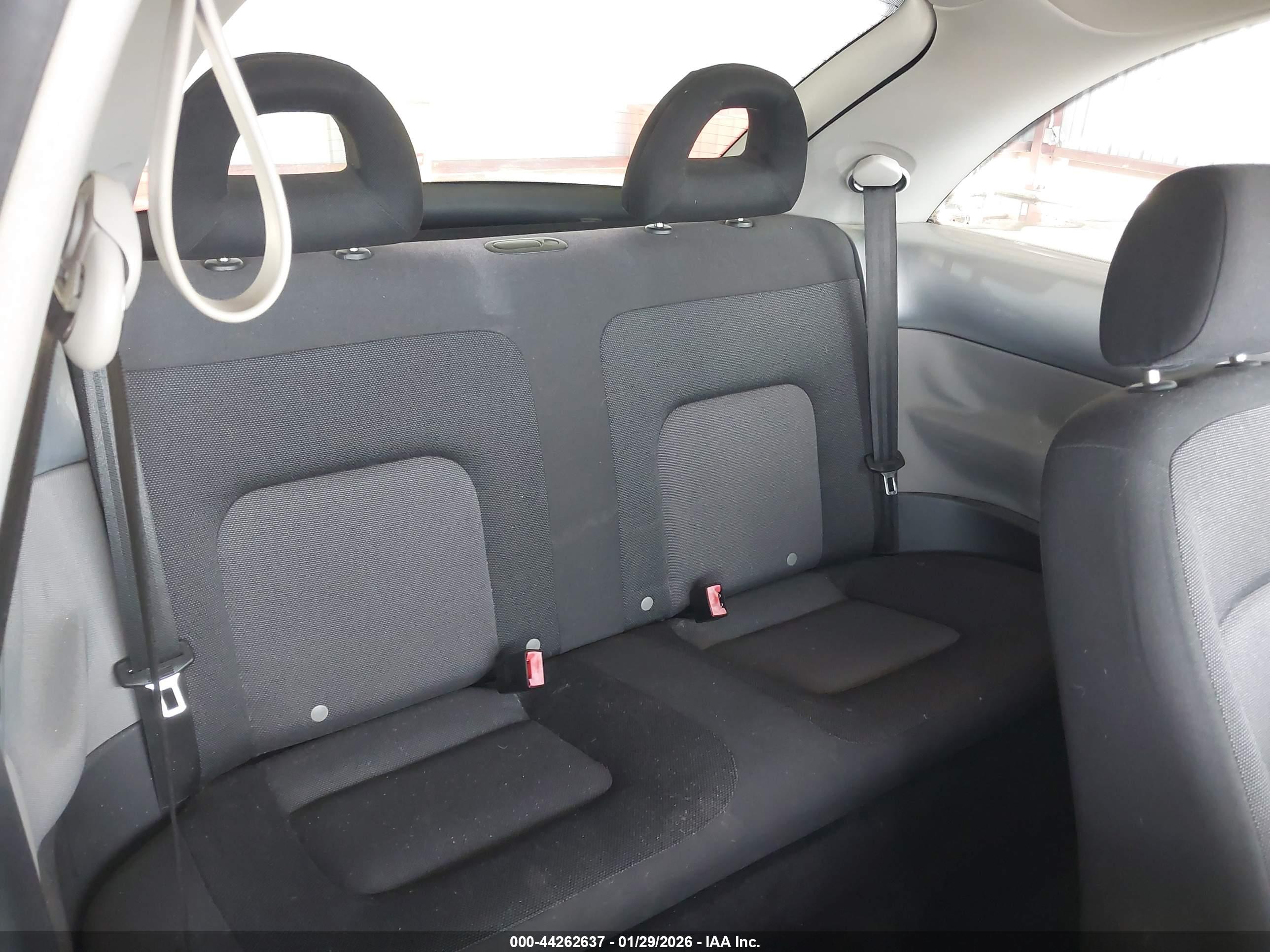 VOLKSWAGEN NEW image 8