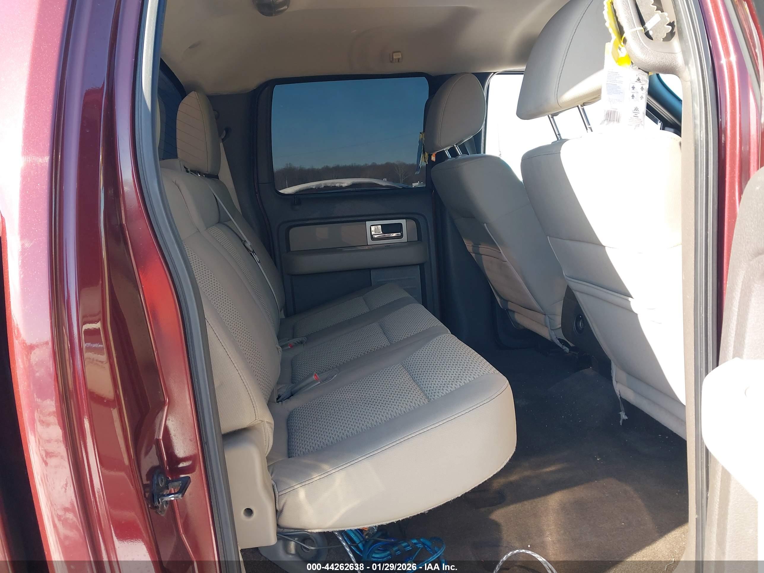 FORD F-150 image 8
