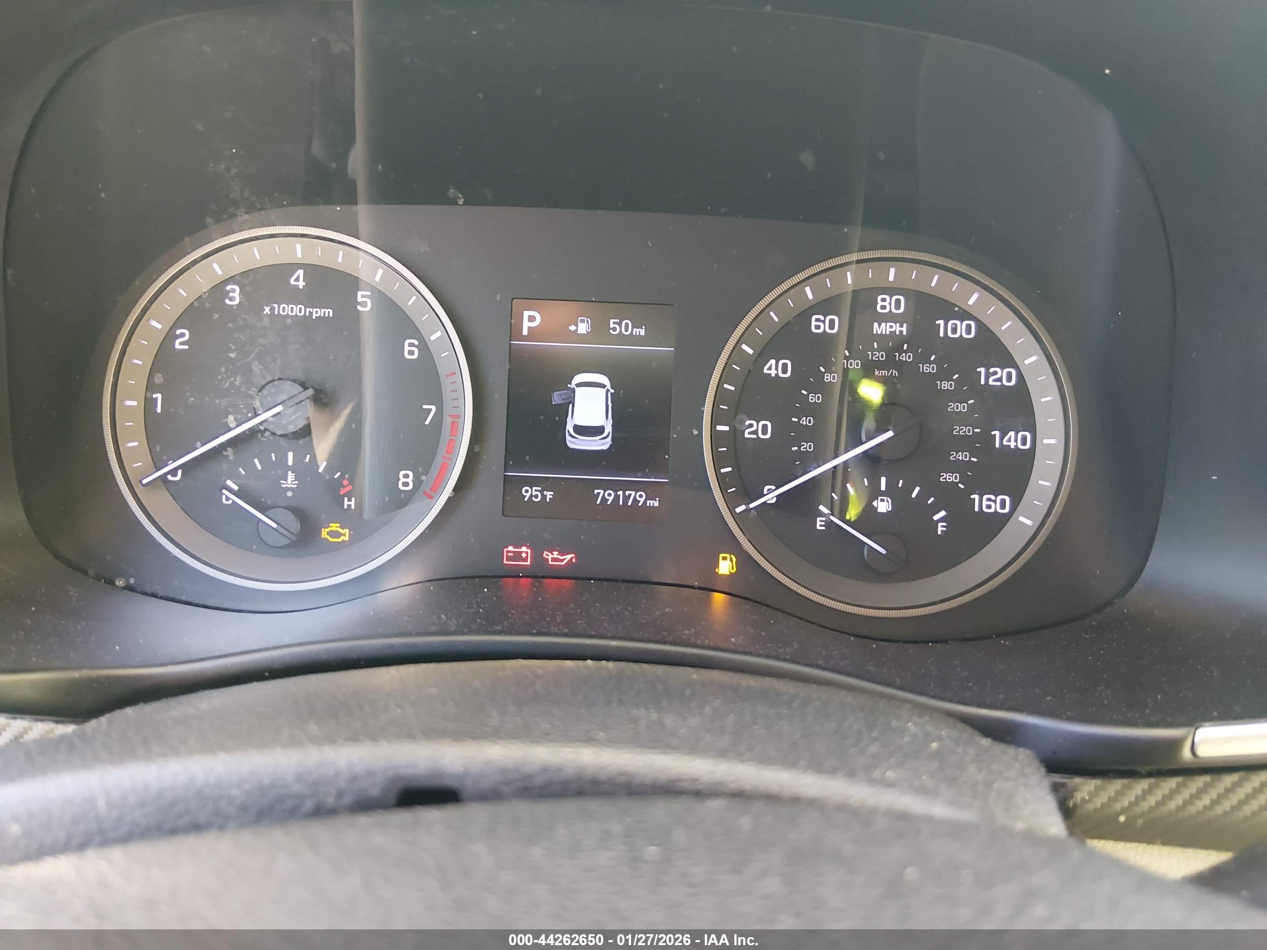 HYUNDAI TUCSON image 7