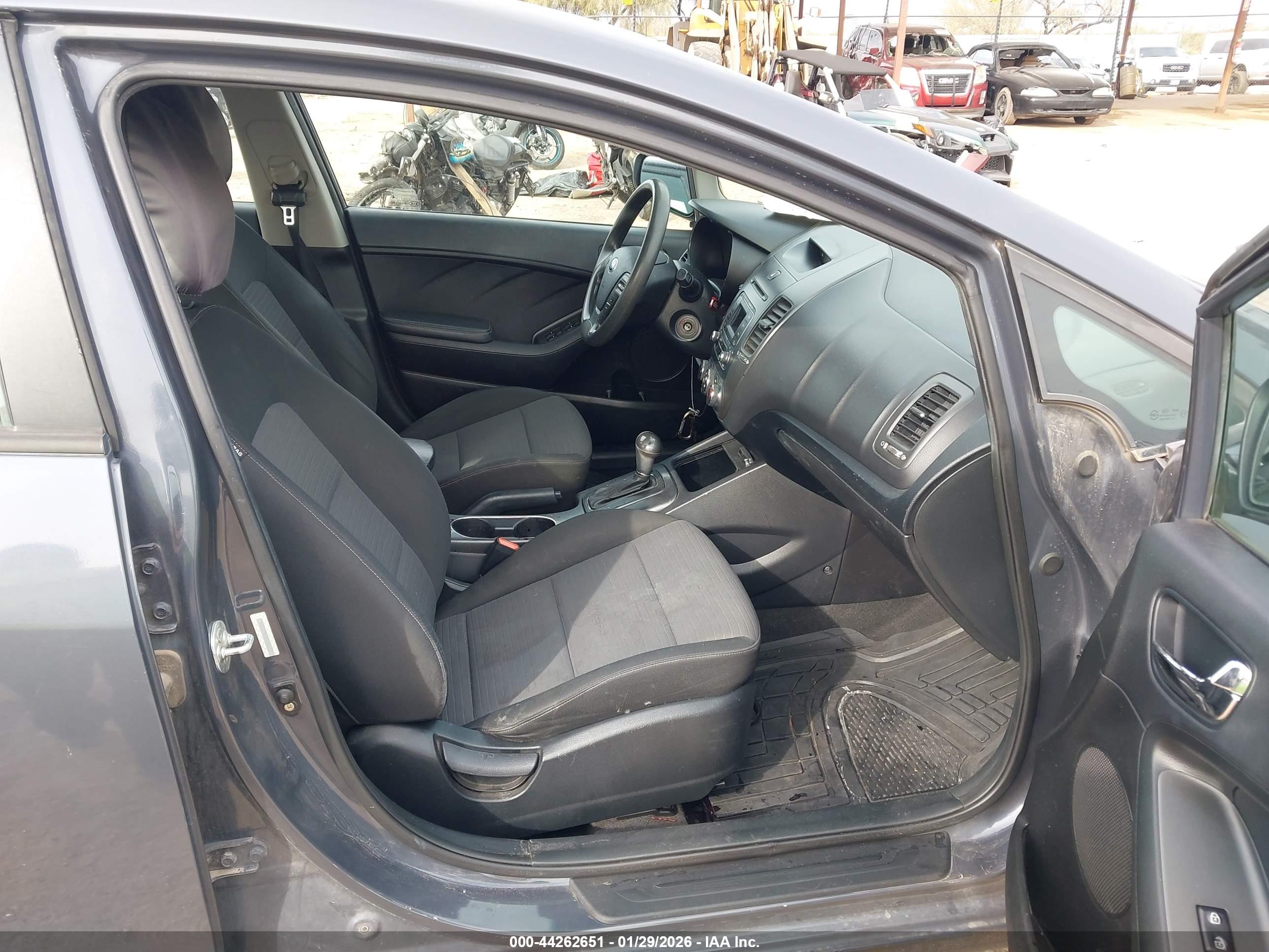 KIA FORTE image 5