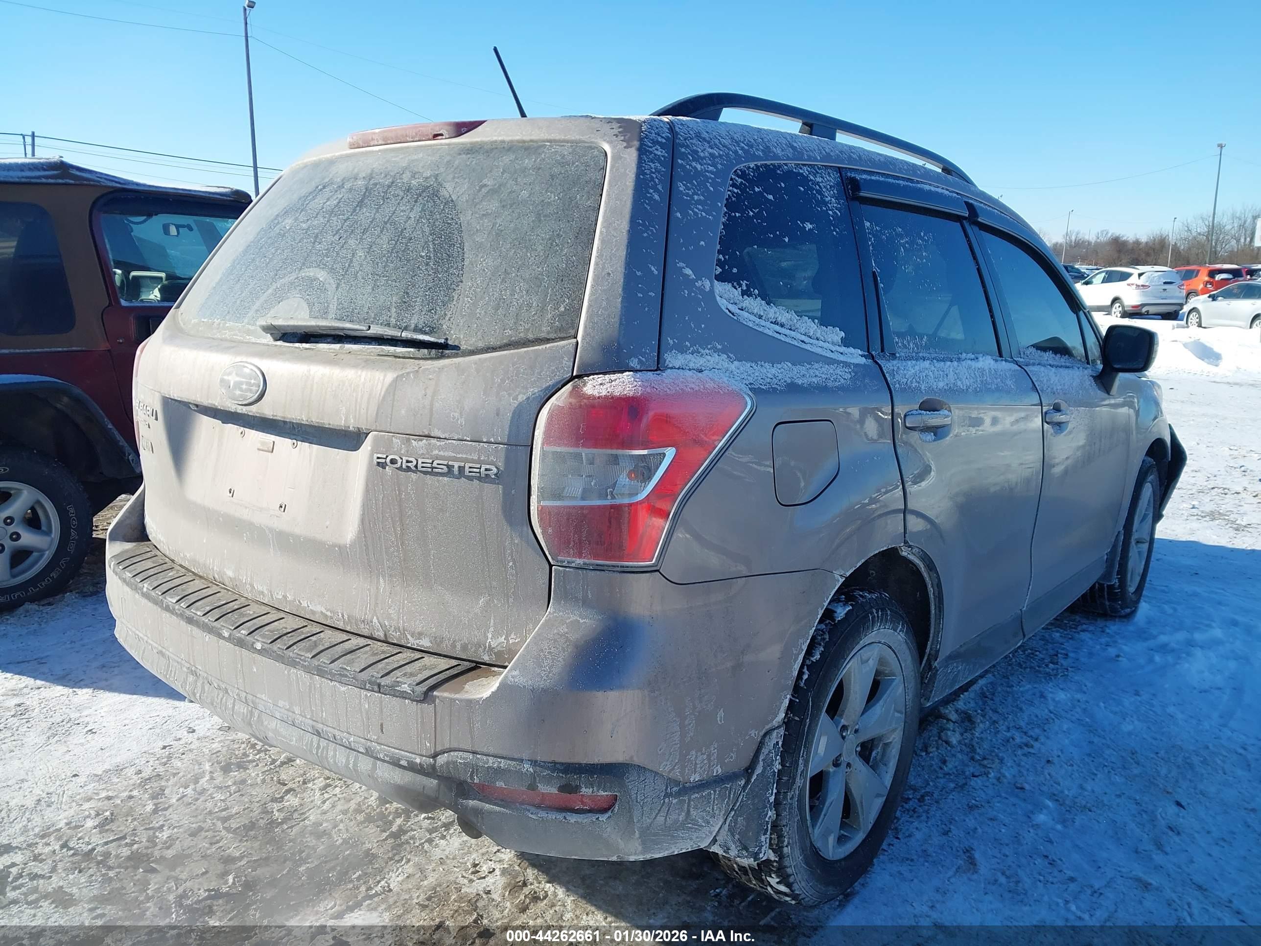 SUBARU FORESTER image 4