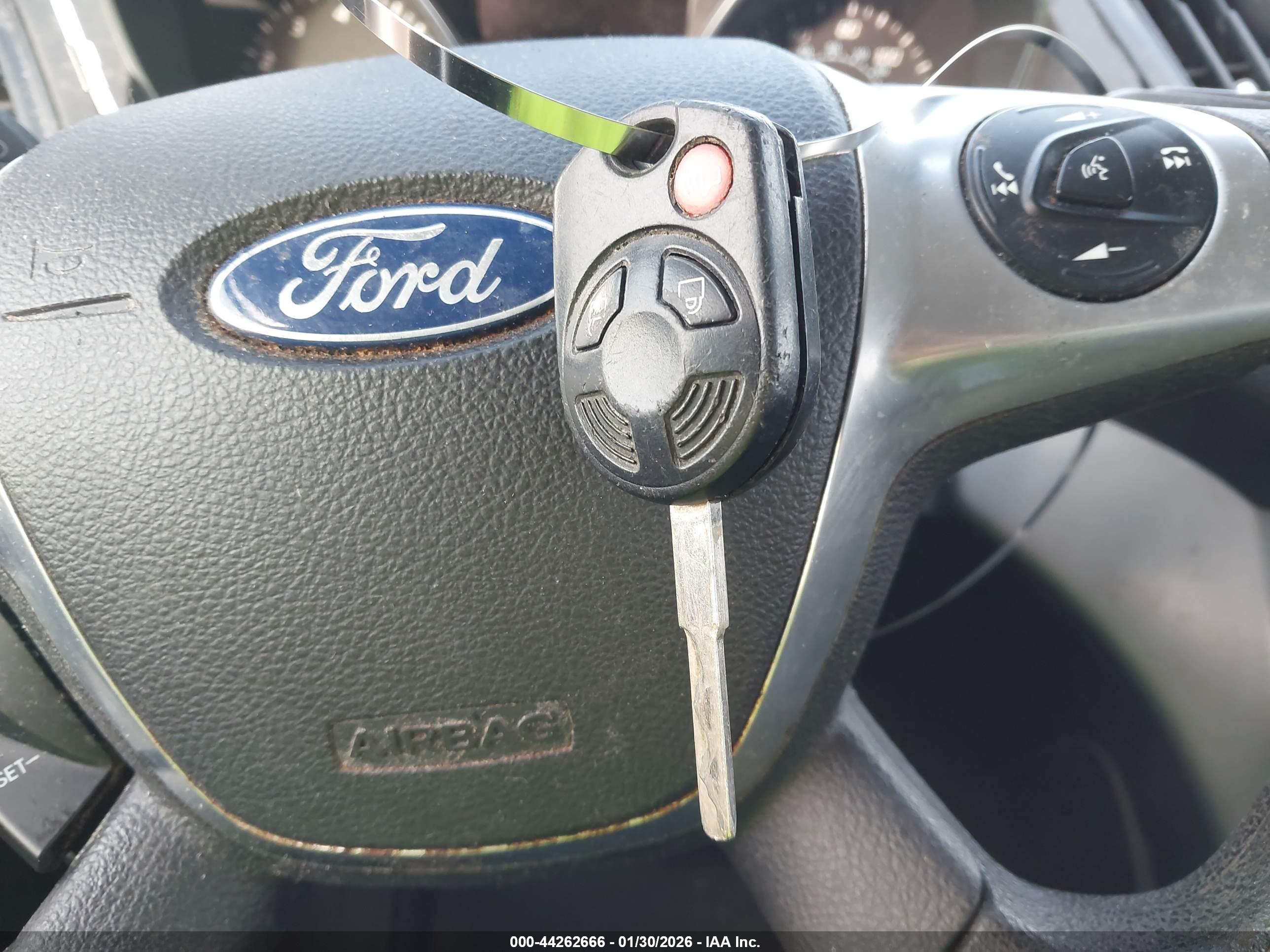 FORD ESCAPE image 11