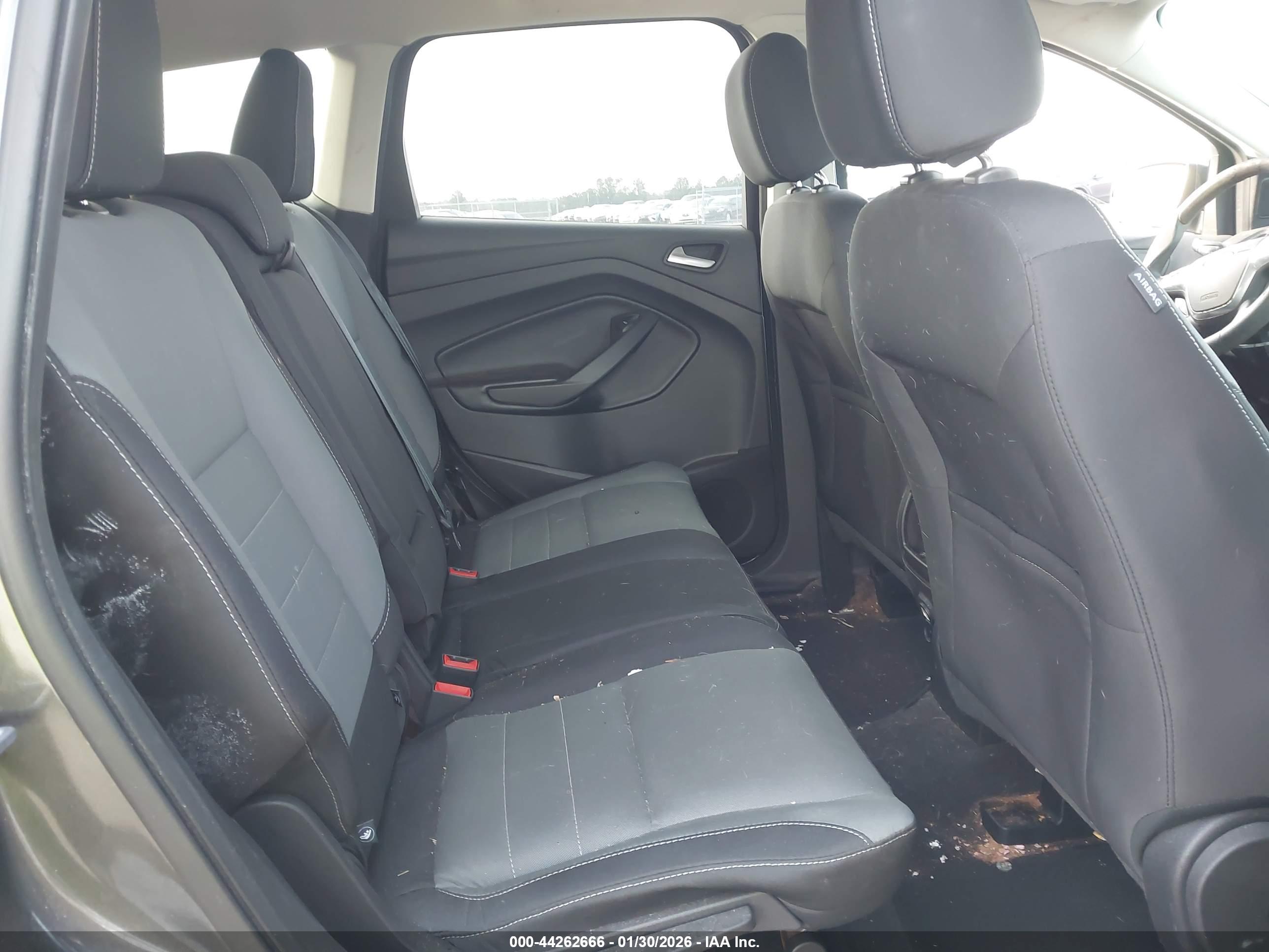 FORD ESCAPE image 8