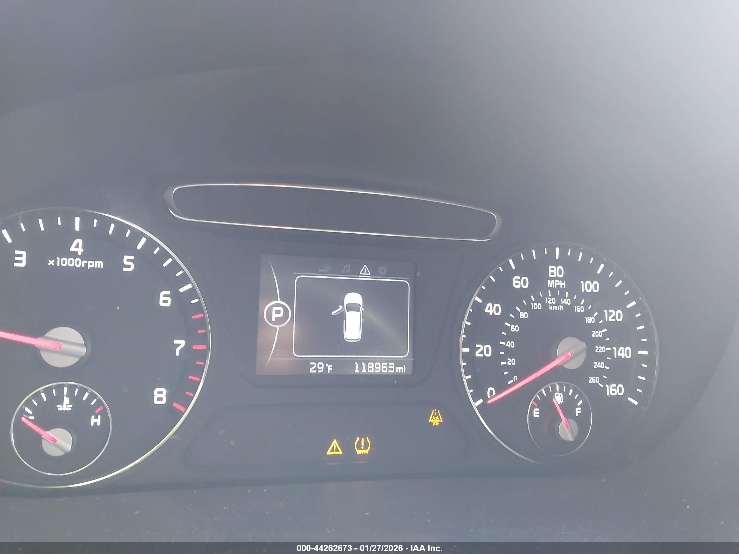 KIA SORENTO image 7