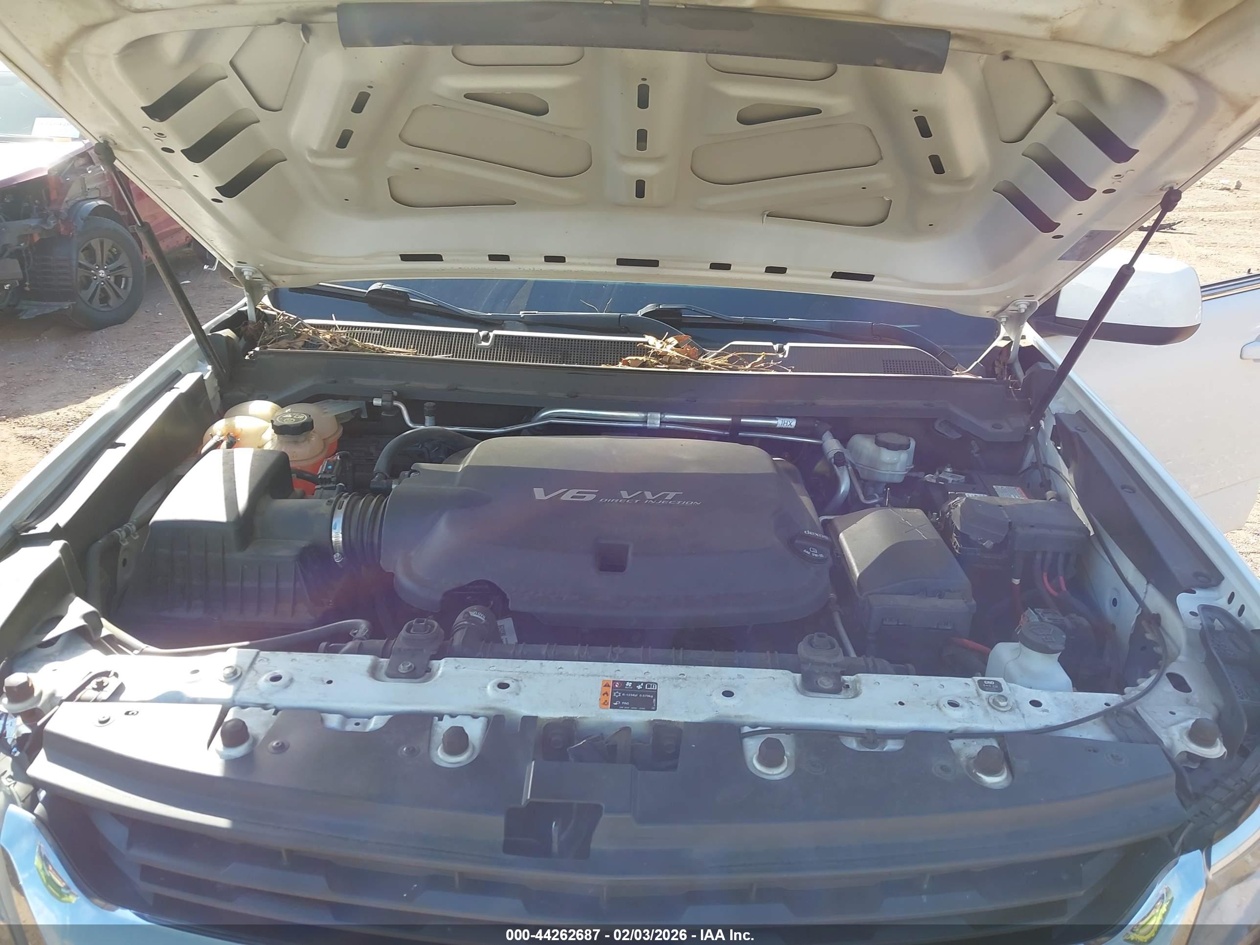 CHEVROLET COLORADO image 10