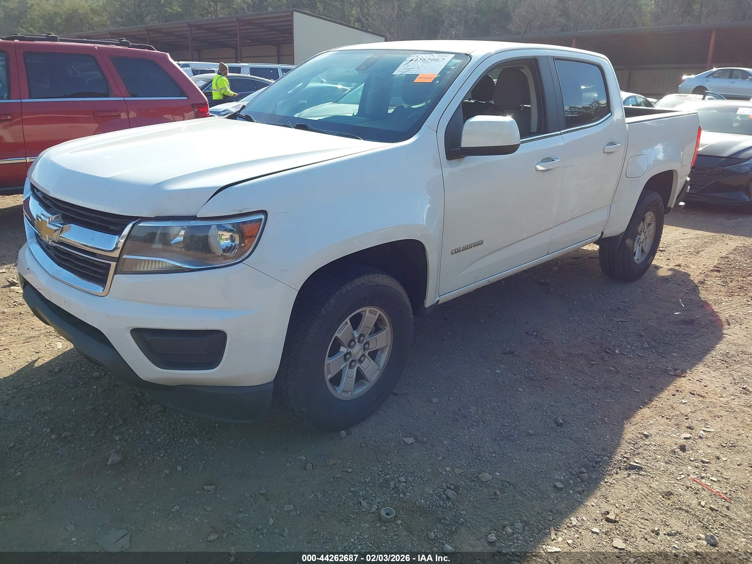 CHEVROLET COLORADO image 2