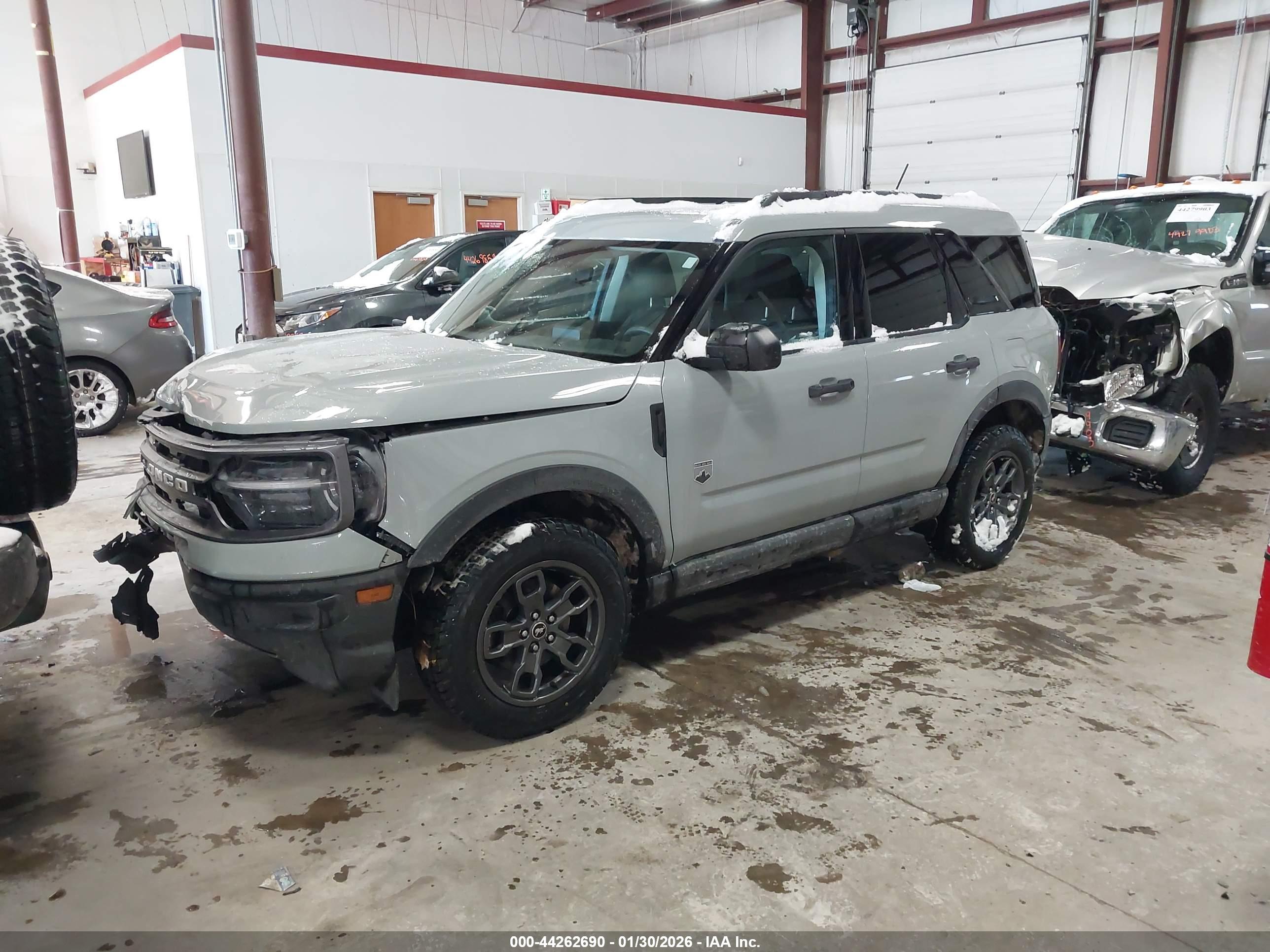 FORD BRONCO image 2