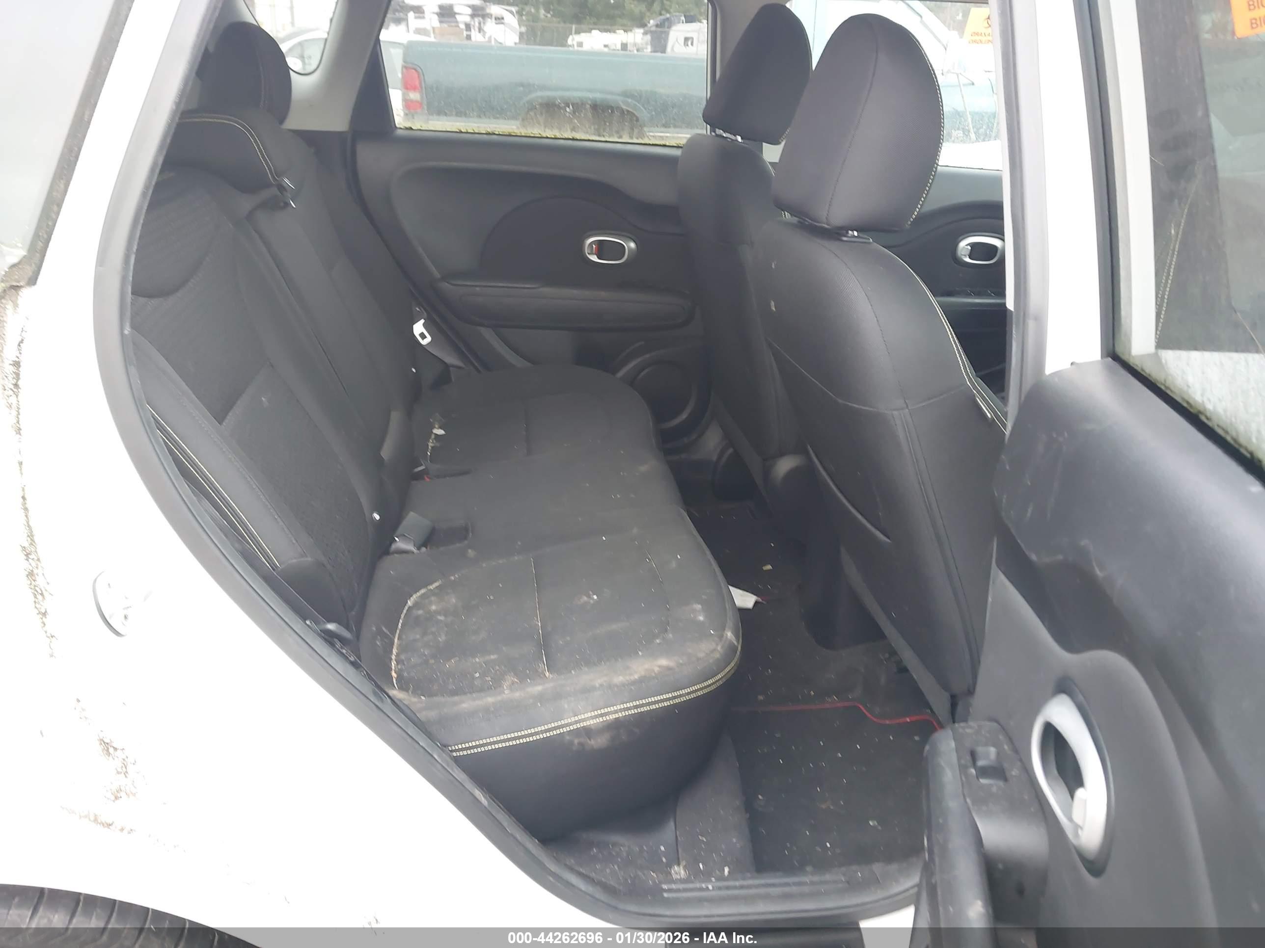 KIA SOUL image 8