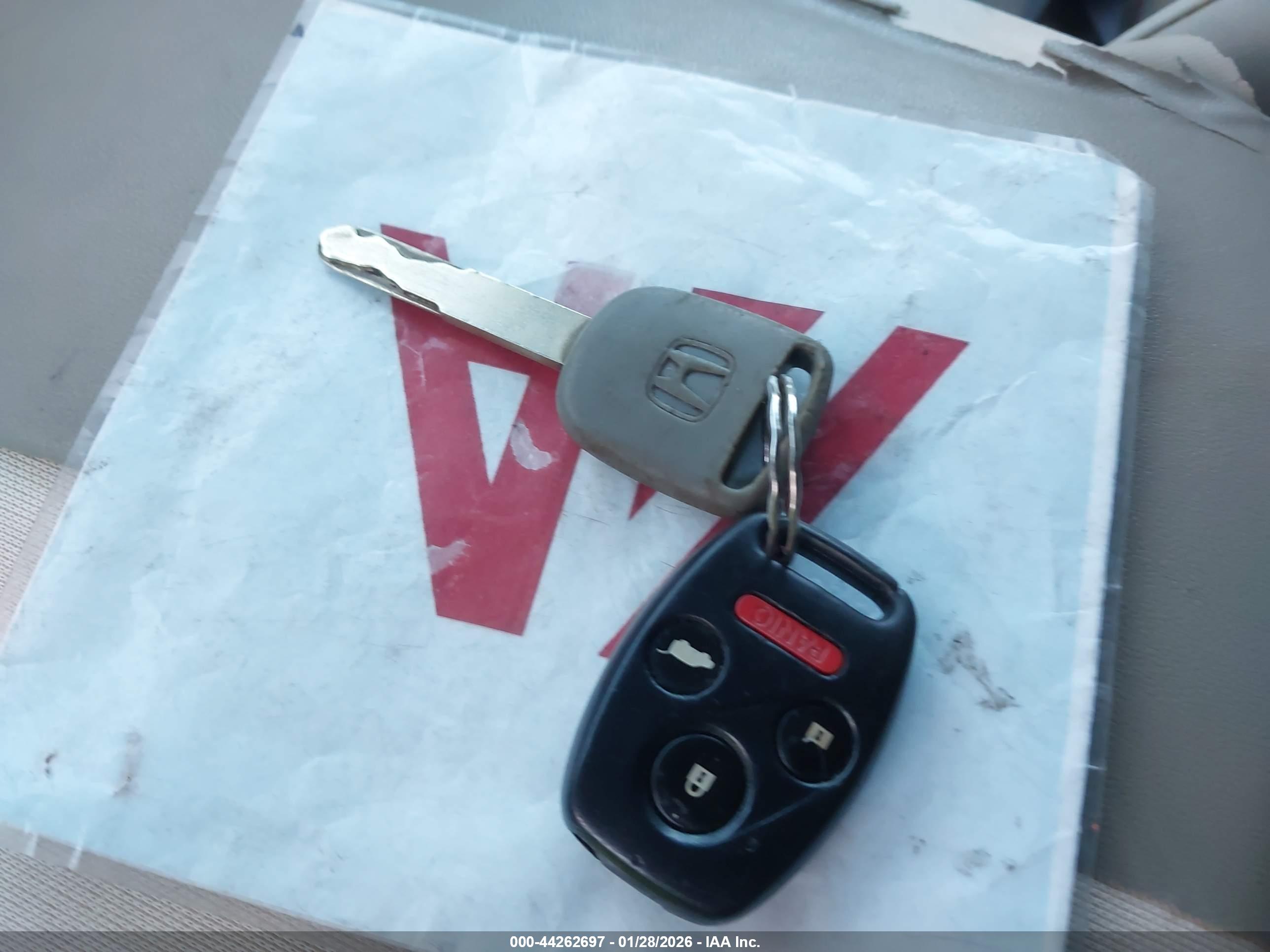 HONDA PILOT image 11