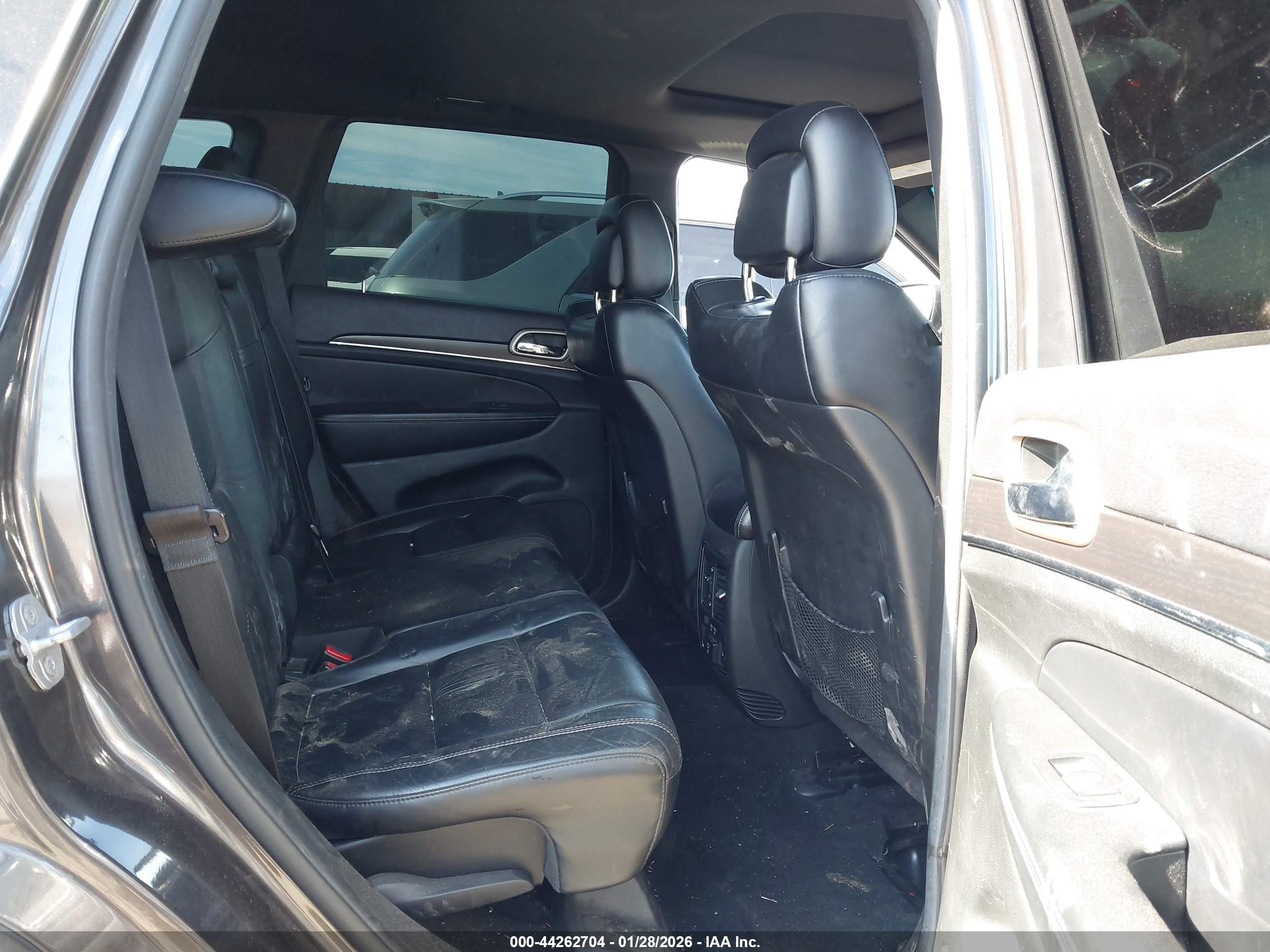 JEEP GRAND image 8