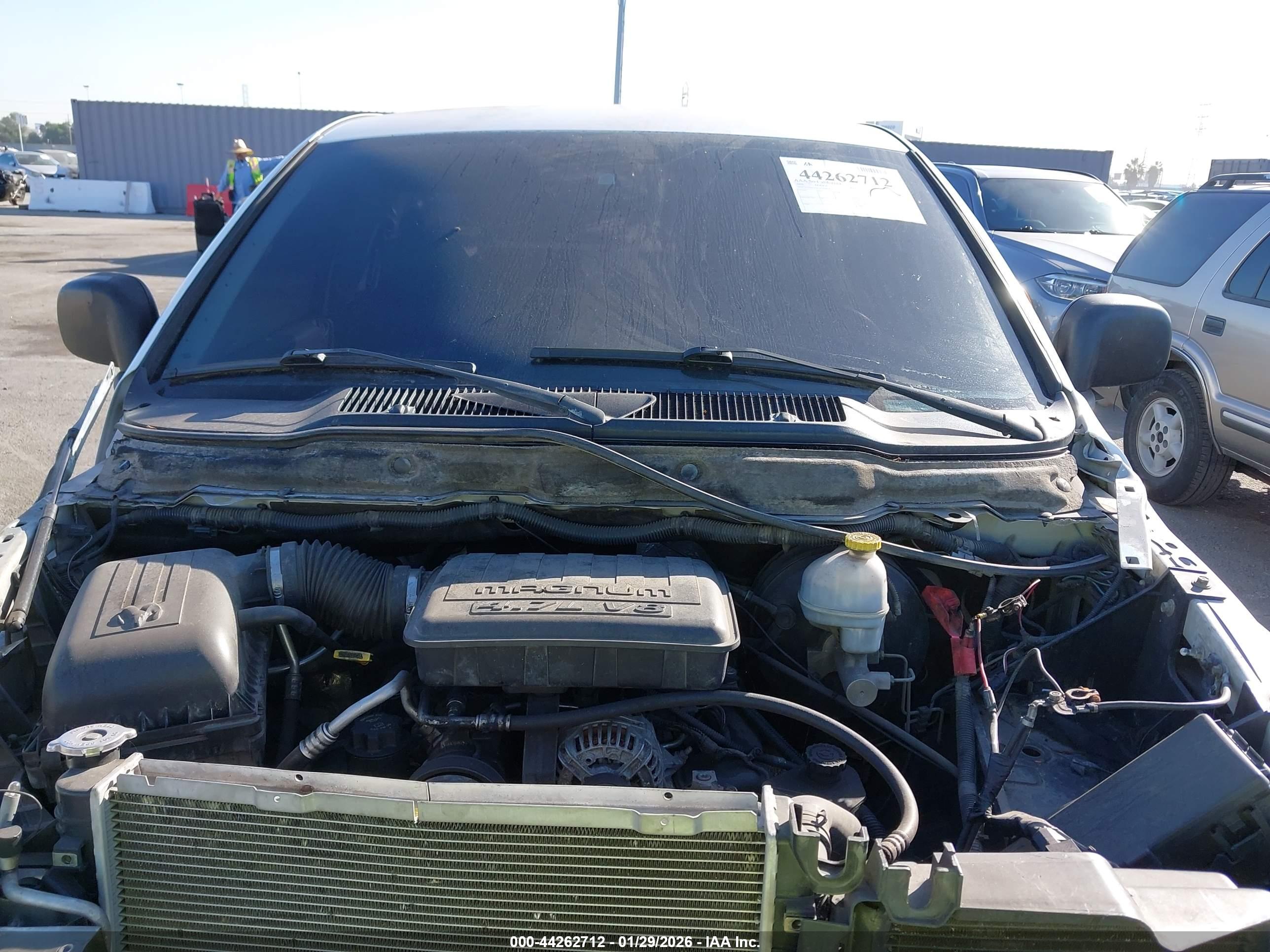 DODGE RAM image 10