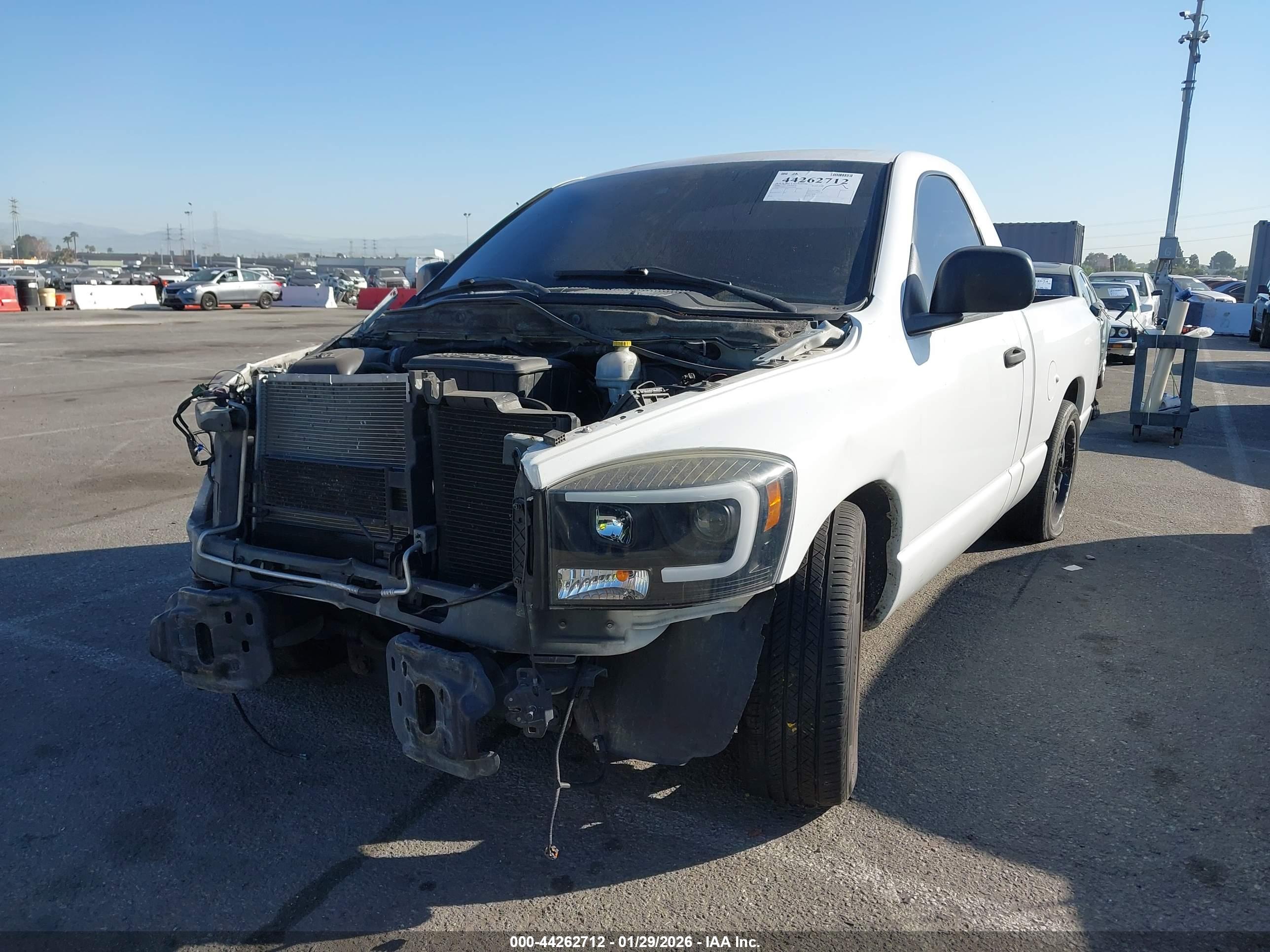 DODGE RAM image 2