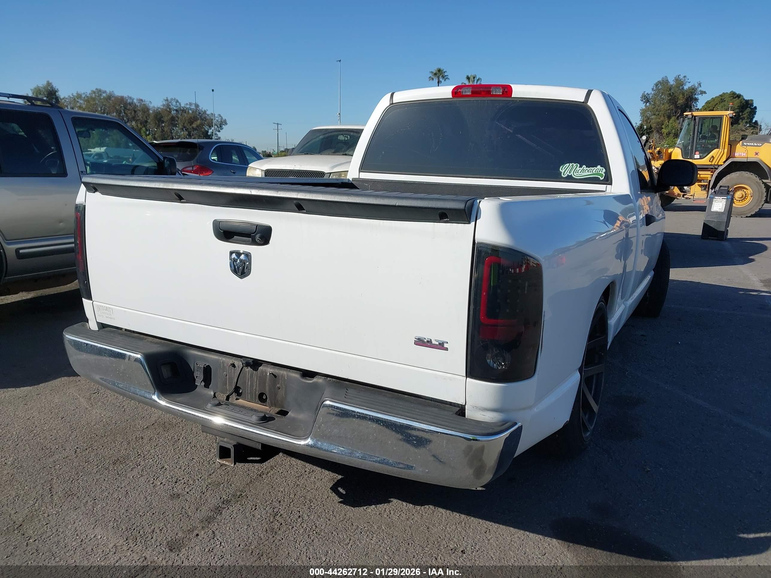 DODGE RAM image 4