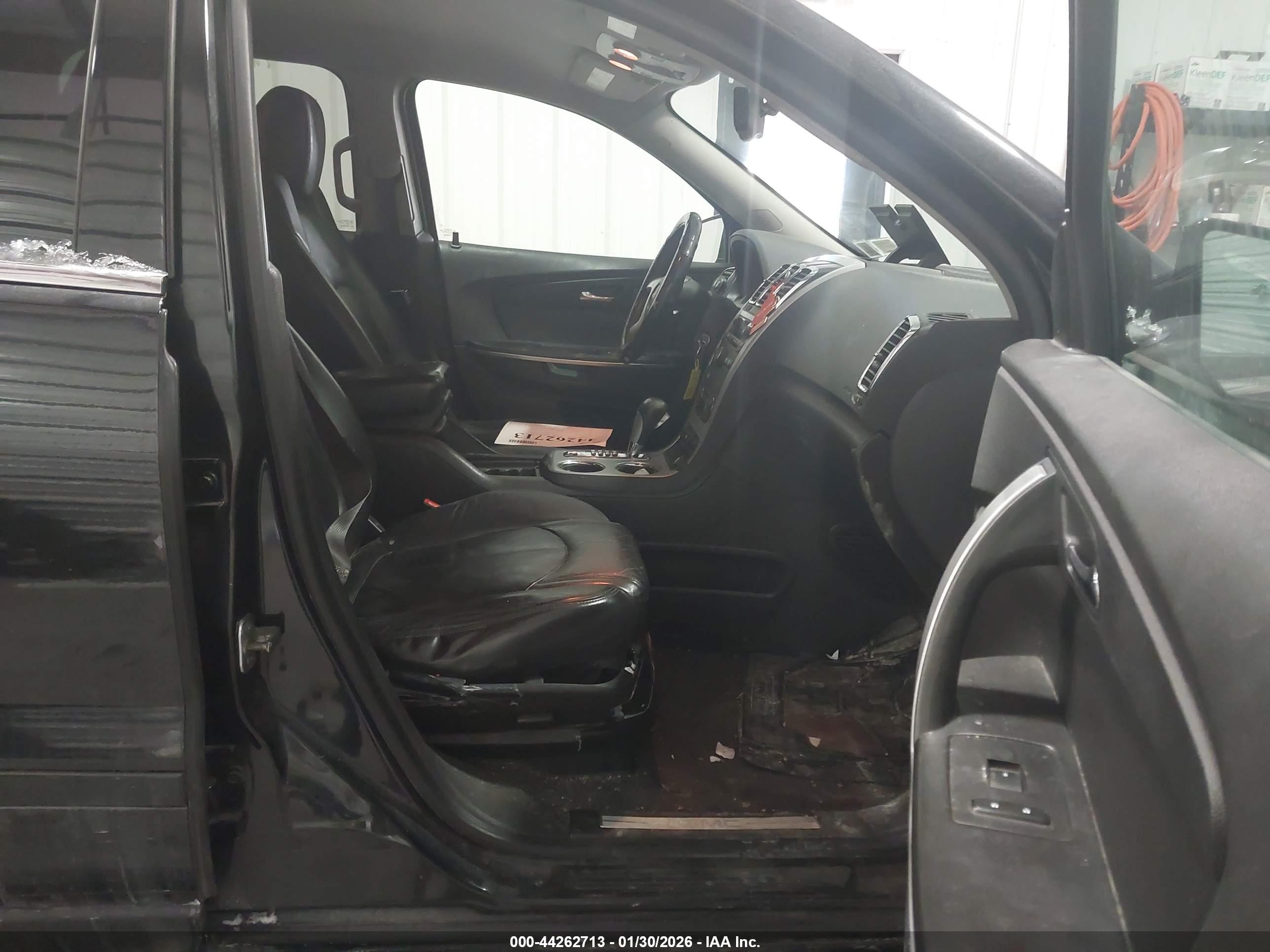 GMC ACADIA image 5