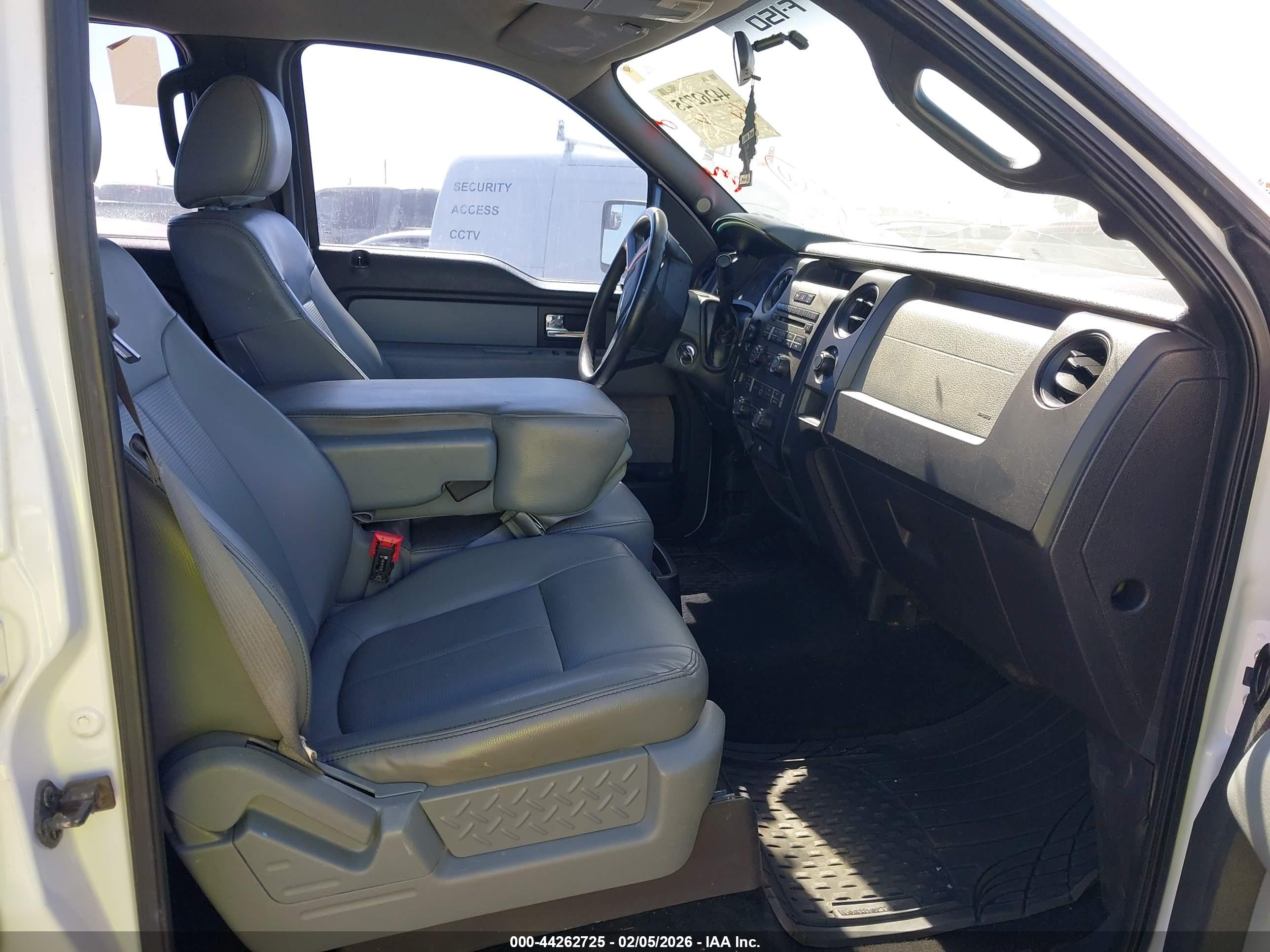 FORD F-150 image 5