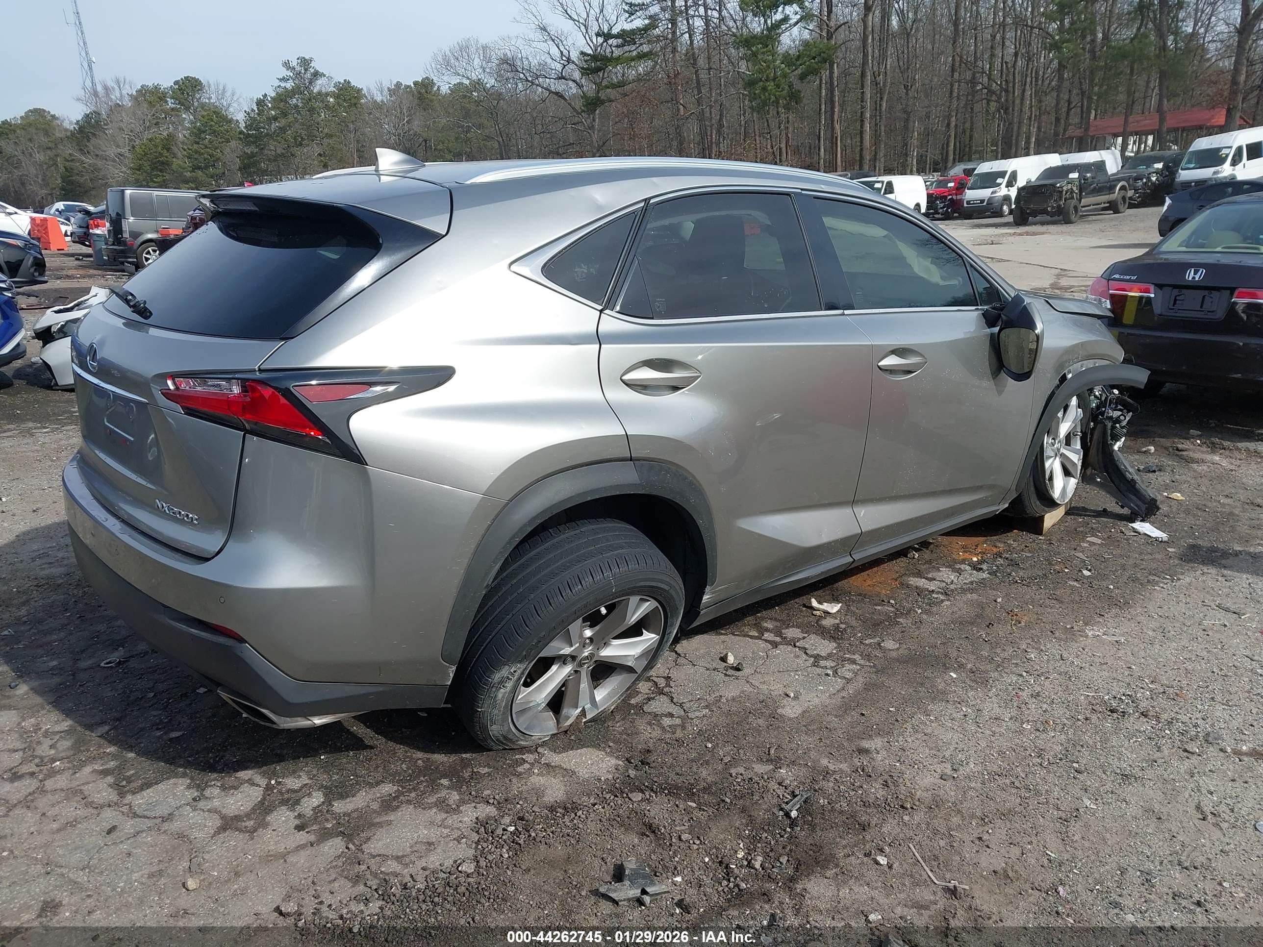 LEXUS NX image 4