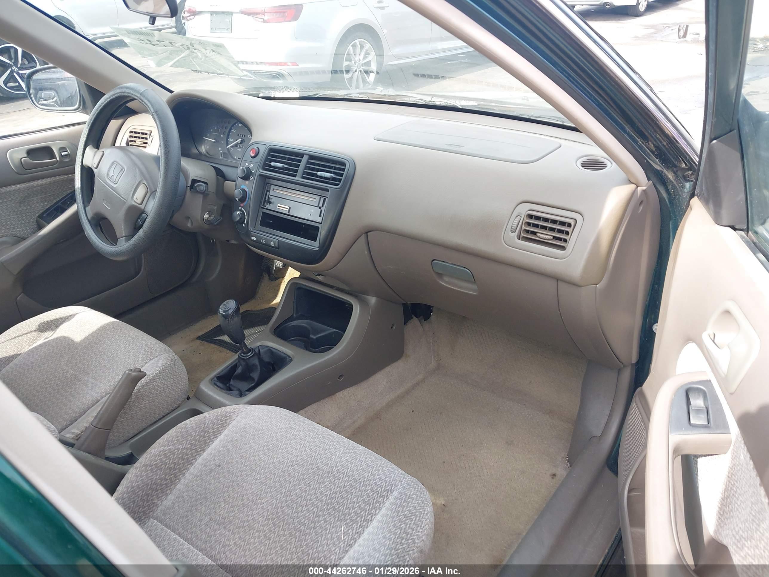 HONDA CIVIC image 5