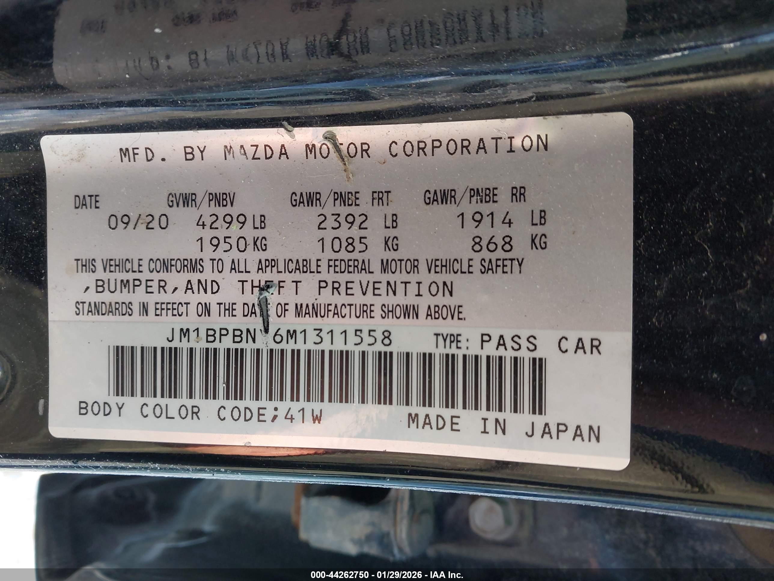 MAZDA MAZDA3 image 9