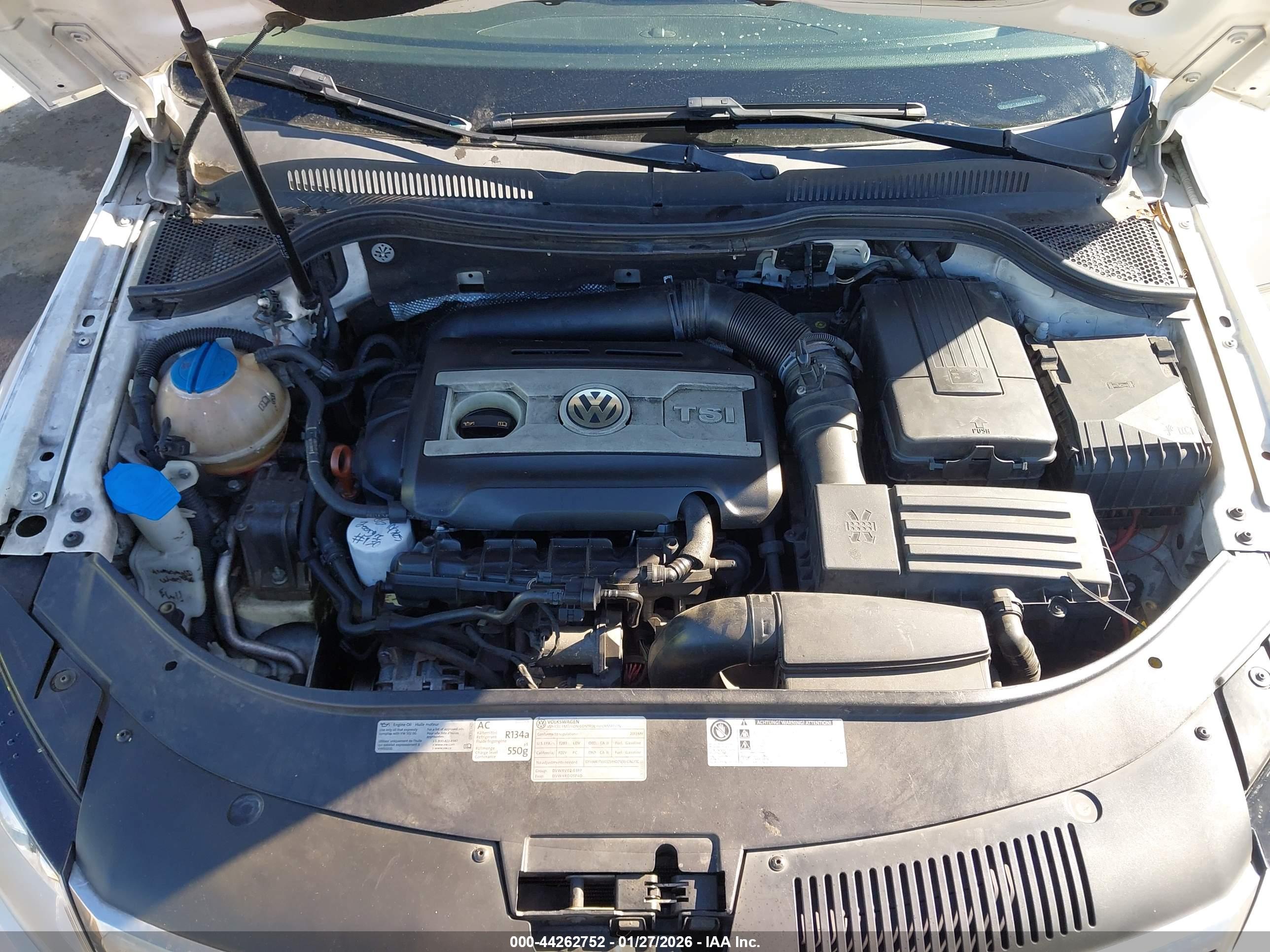 VOLKSWAGEN CC image 10