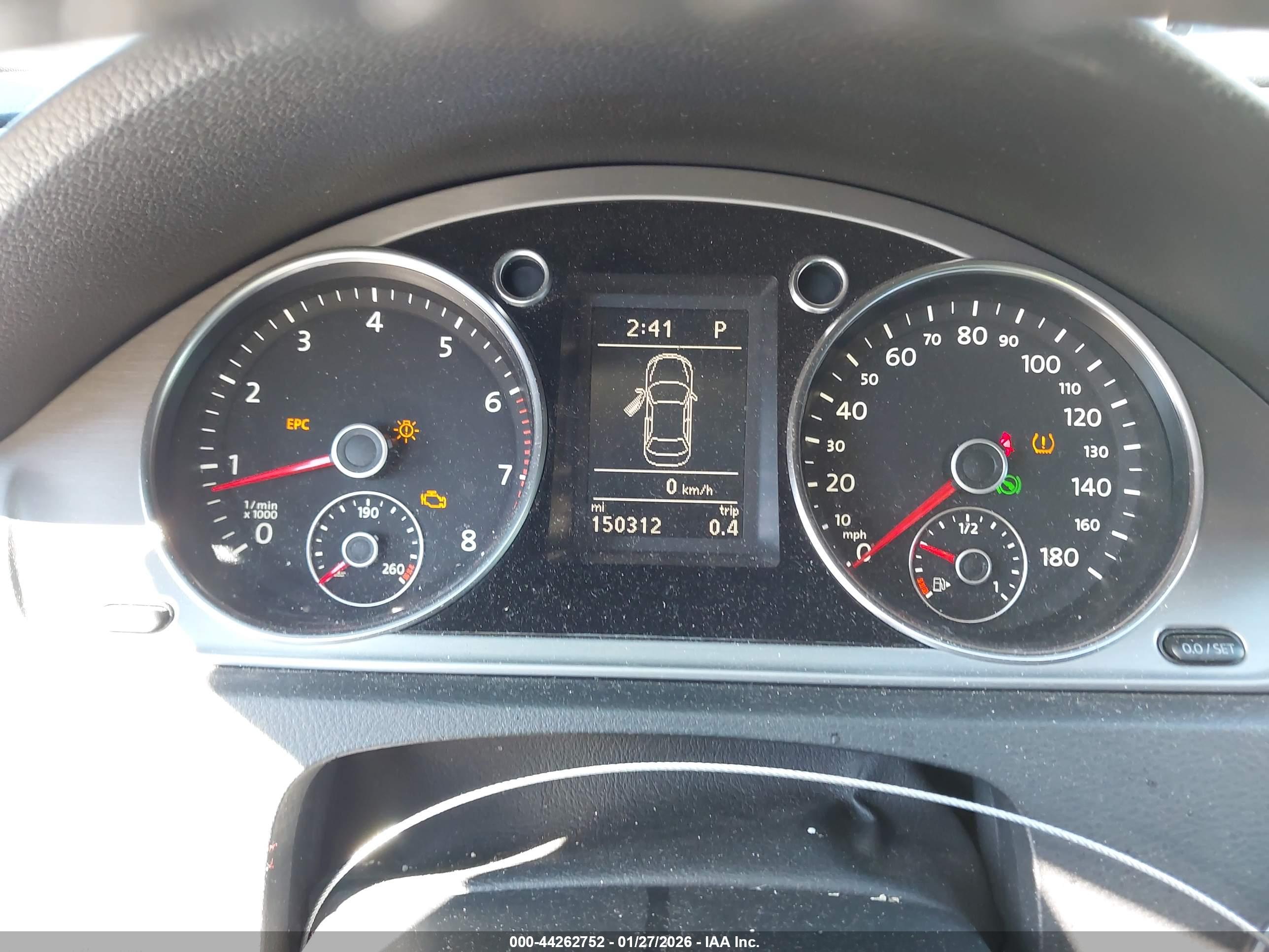 VOLKSWAGEN CC image 7