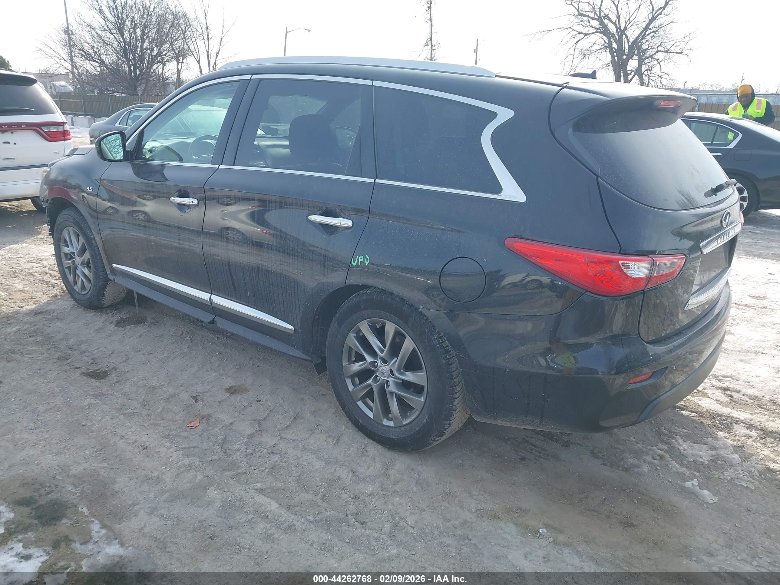 INFINITI QX60 image 3