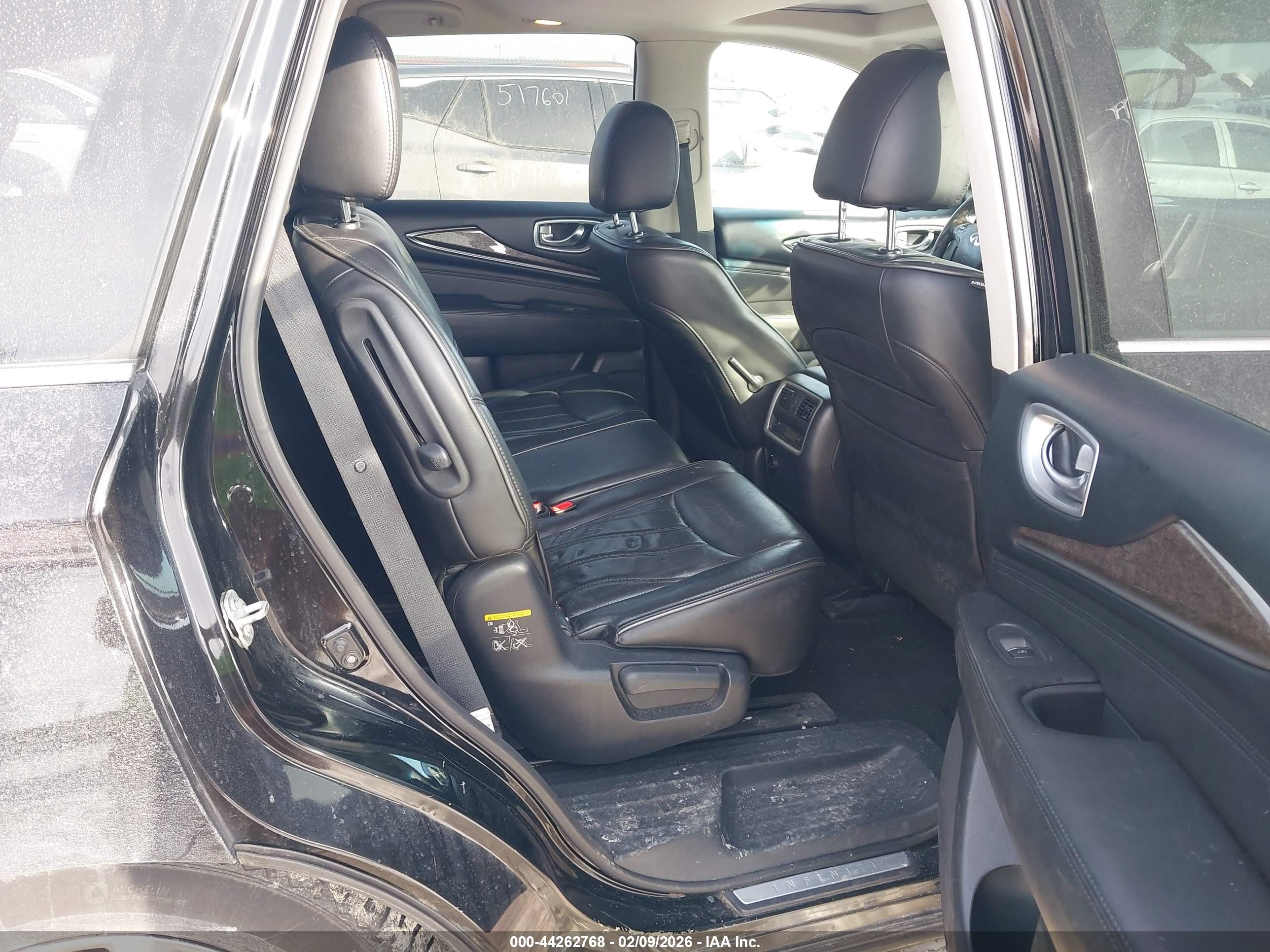 INFINITI QX60 image 8