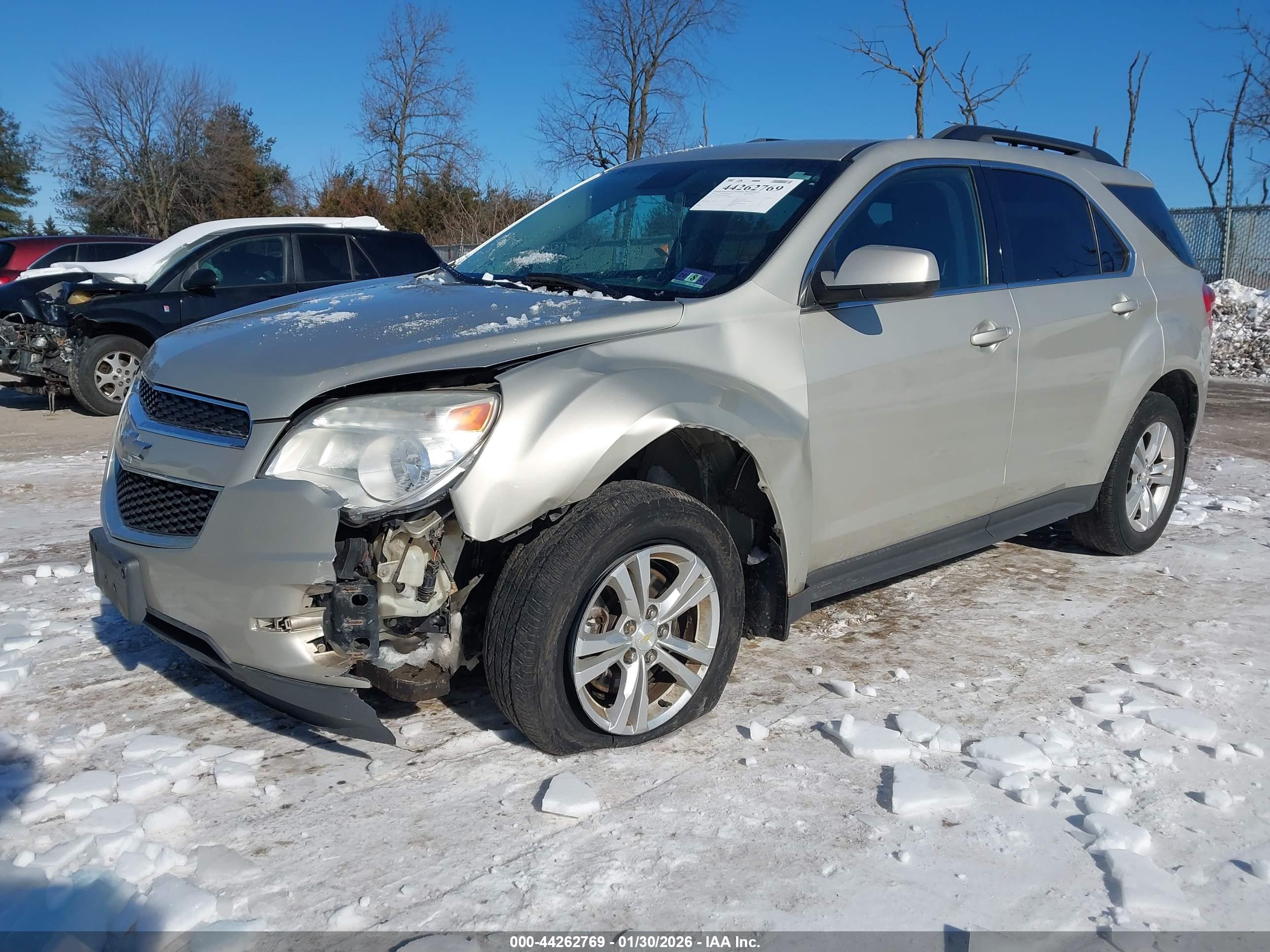 CHEVROLET EQUINOX image 2