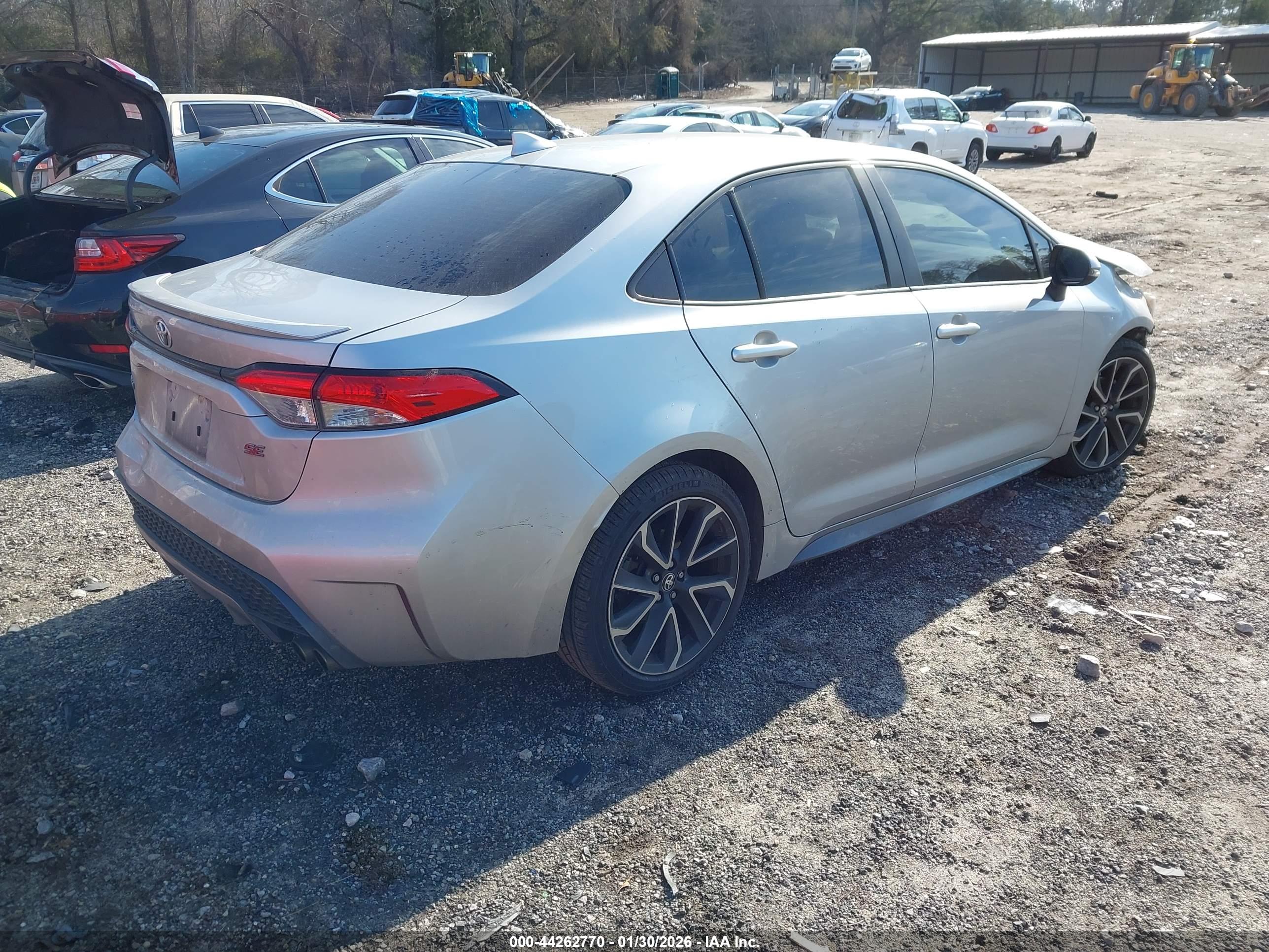 TOYOTA COROLLA image 4