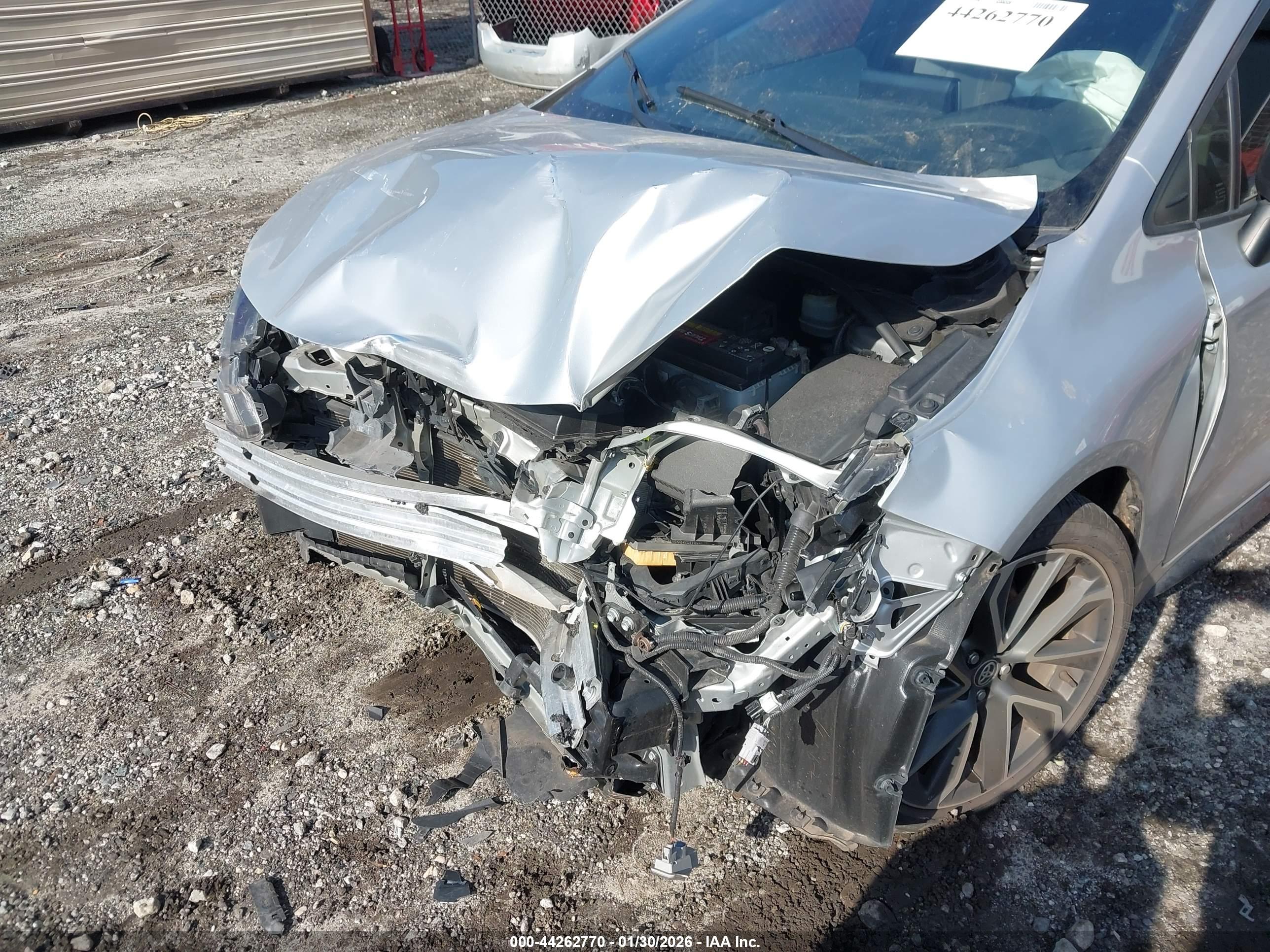 TOYOTA COROLLA image 6