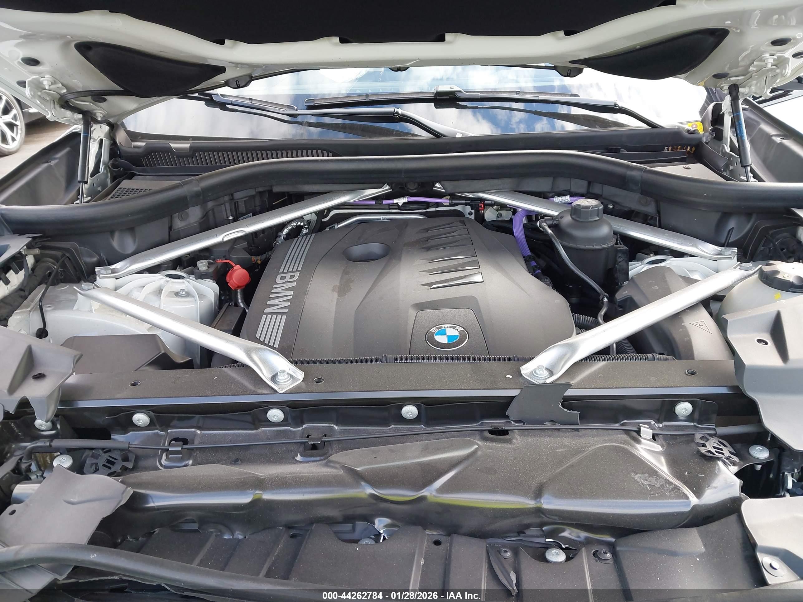 BMW X5 image 10