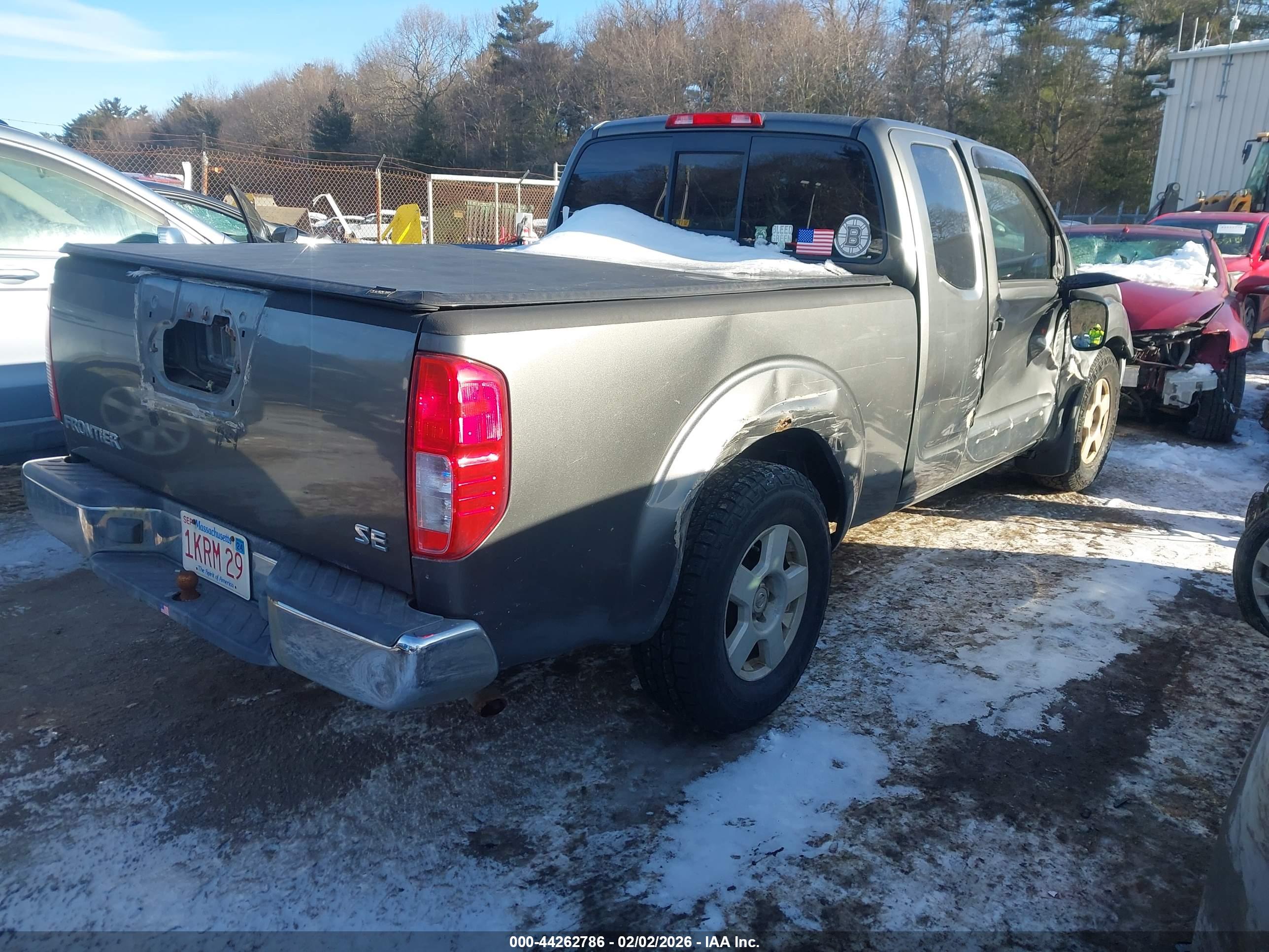 NISSAN FRONTIER image 4